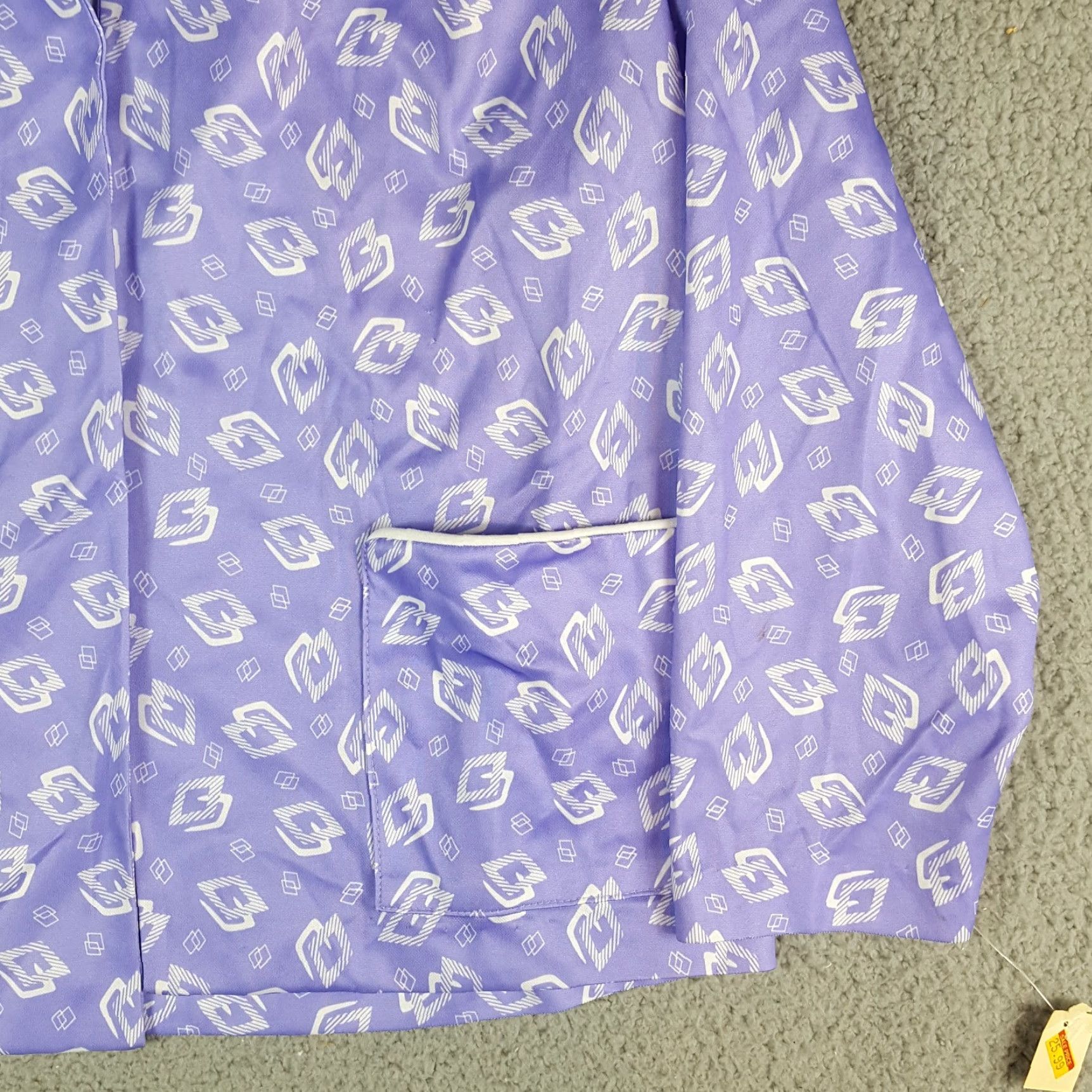 Vintage VINTAGE Nancy Nancy Sleep Shirt Womens Petite 10 Purple Diamond Abstract Art Pajama Top Crew Neck Long Sleeve Knit Polyester Button-Up Pocketless ? Size L / US 10 / IT 46 - 3 Thumbnail