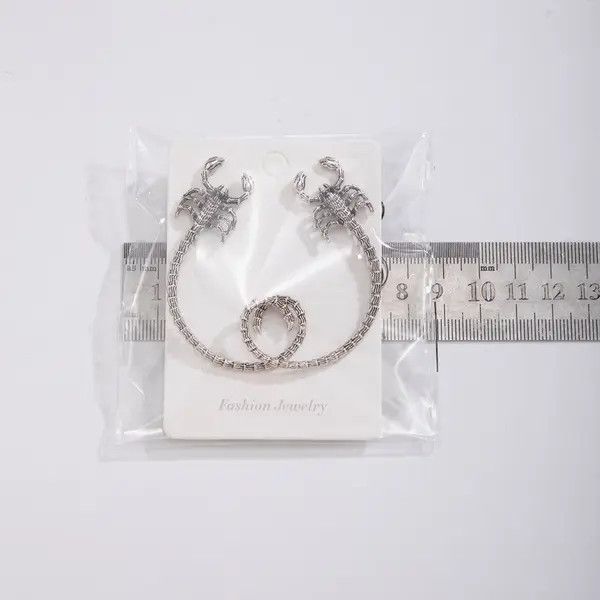 VIBE Retro Punk Dark Avant Garde Animal Venom Scorpion Ear Size ONE SIZE - 8 Thumbnail
