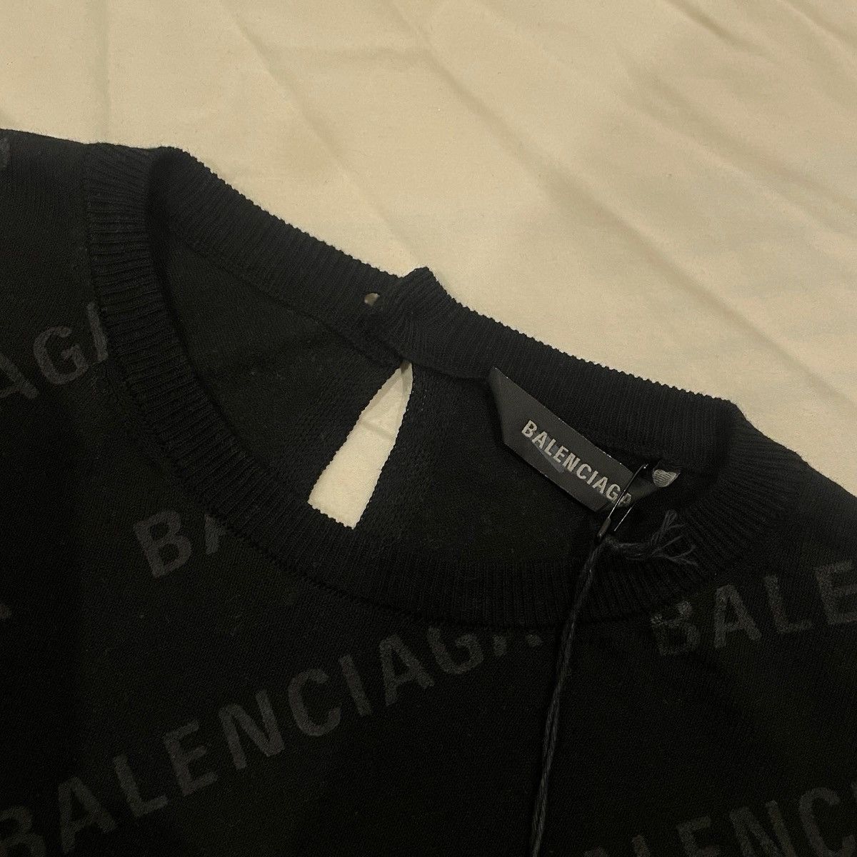 Balenciaga Balenciaga Logo Knit Sweater Size M / US 6-8 / IT 42-44 - 3 Thumbnail