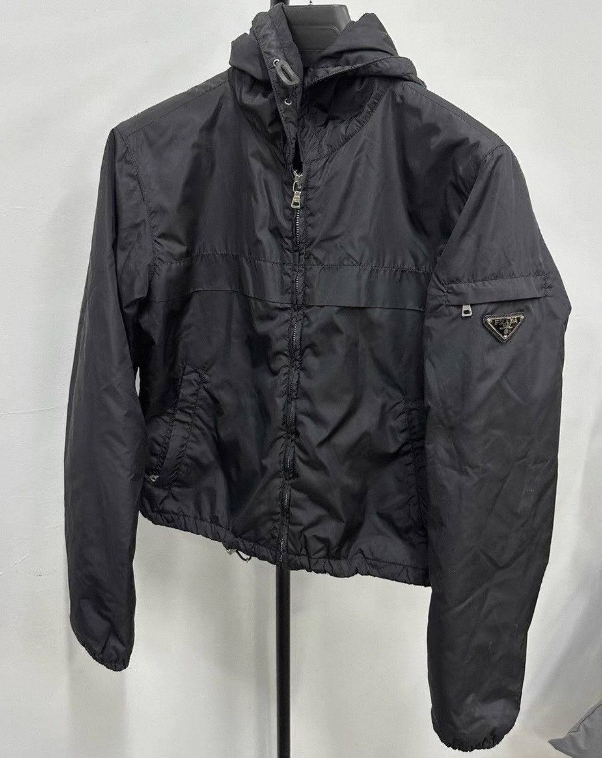 Prada Prada Nylon Jacket for Women Size 40 -2505 Size US M / EU 48-50 / 2 - 1 Thumbnail