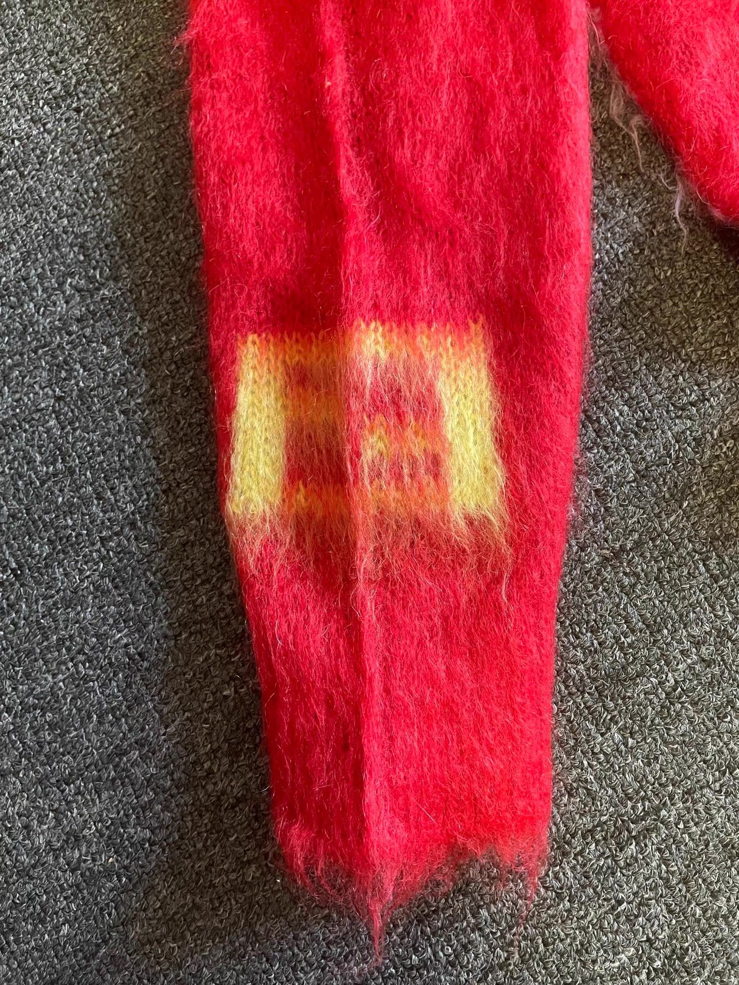Fendi Fendi women's mohair sweater, Q4 Size US M / EU 48-50 / 2 - 5 Thumbnail