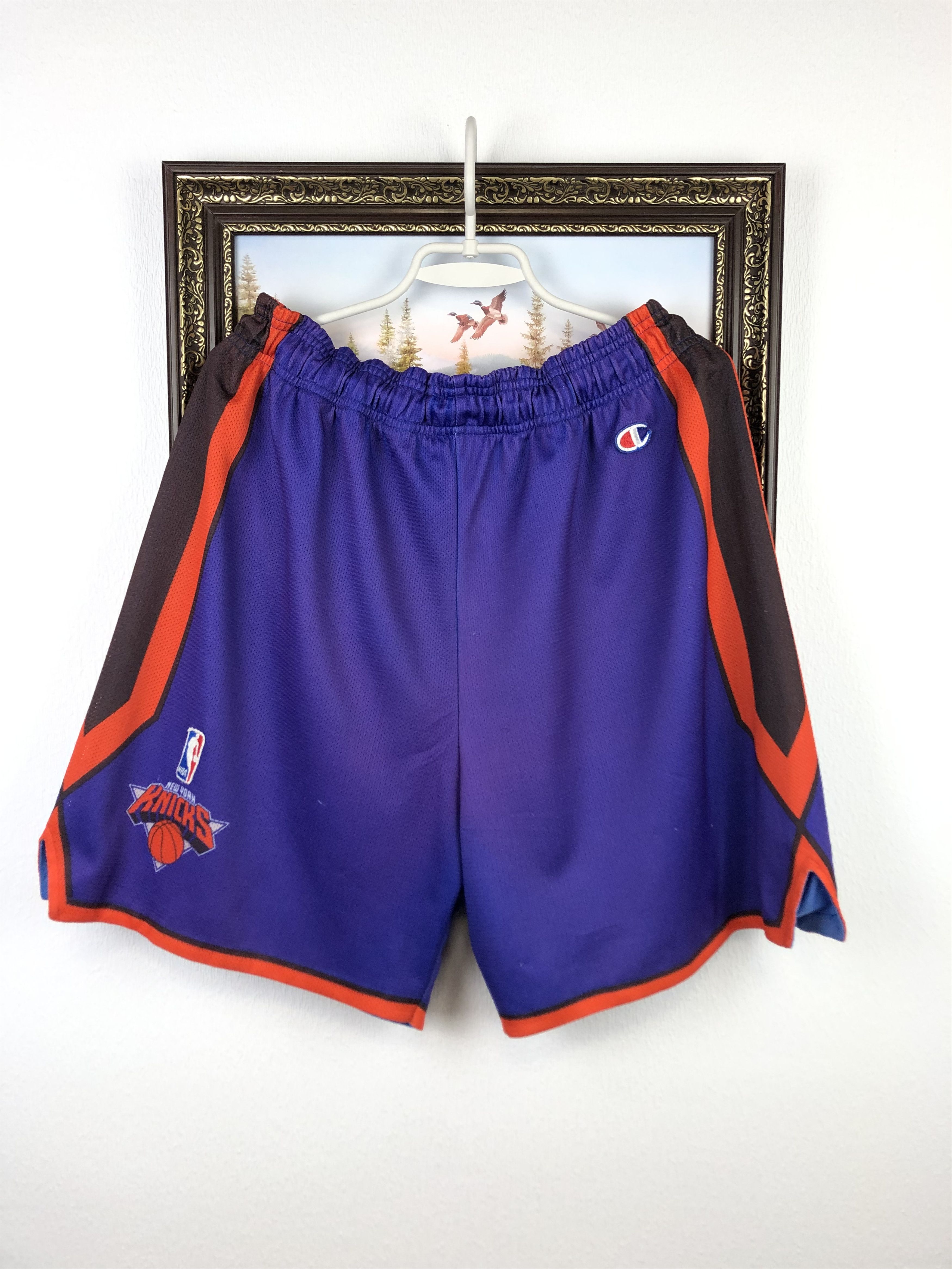 Champion Vintage 90's Champion New York Knicks NBA Shorts Mens Rare Size US 38 / EU 54 - 1 Thumbnail