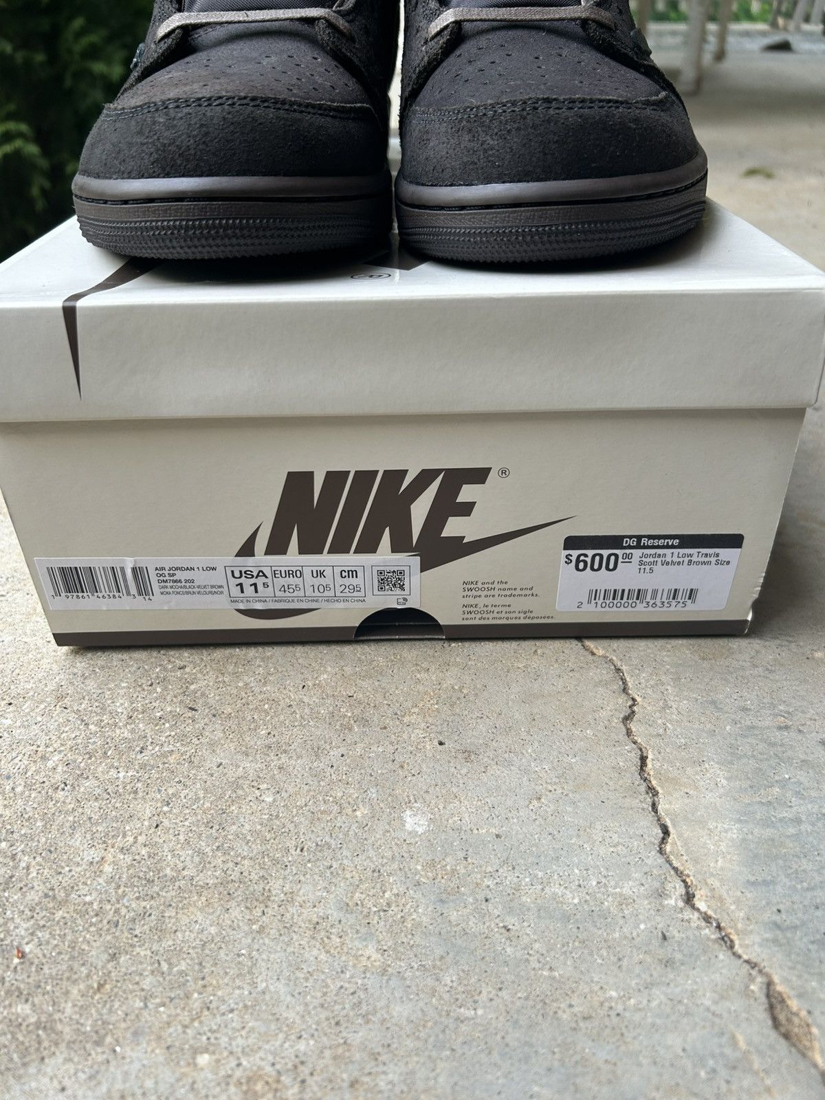 Jordan Brand × Travis Scott Travis Scott x air Jordan 1 low “velvet brown” Size US 11.5 / EU 44-45 - 7 Thumbnail