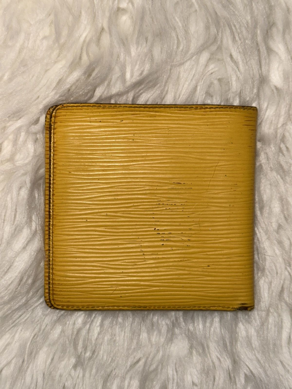 Louis Vuitton Louis Vuitton Yellow Epi Bifold Wallet Size ONE SIZE - 2 Thumbnail