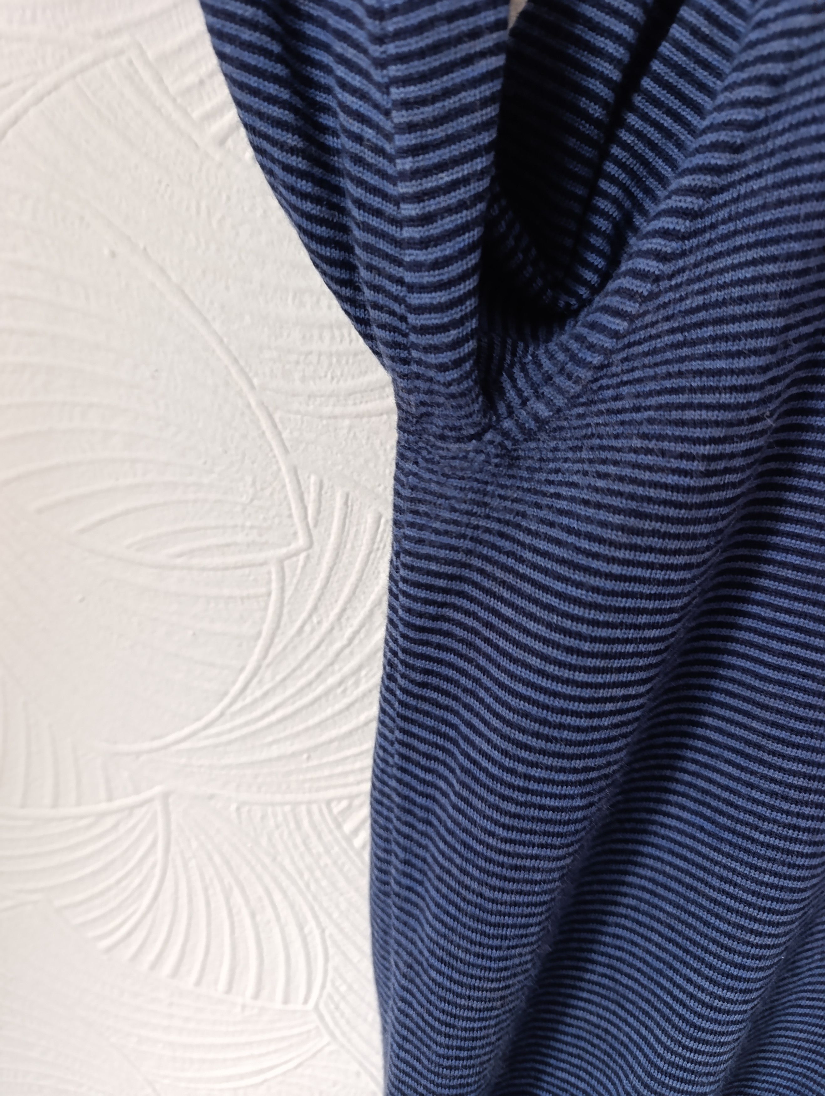 Canali CANALI MENS MERINO WOOL SWEATER SIZE 54 Size US L / EU 52-54 / 3 - 7 Thumbnail