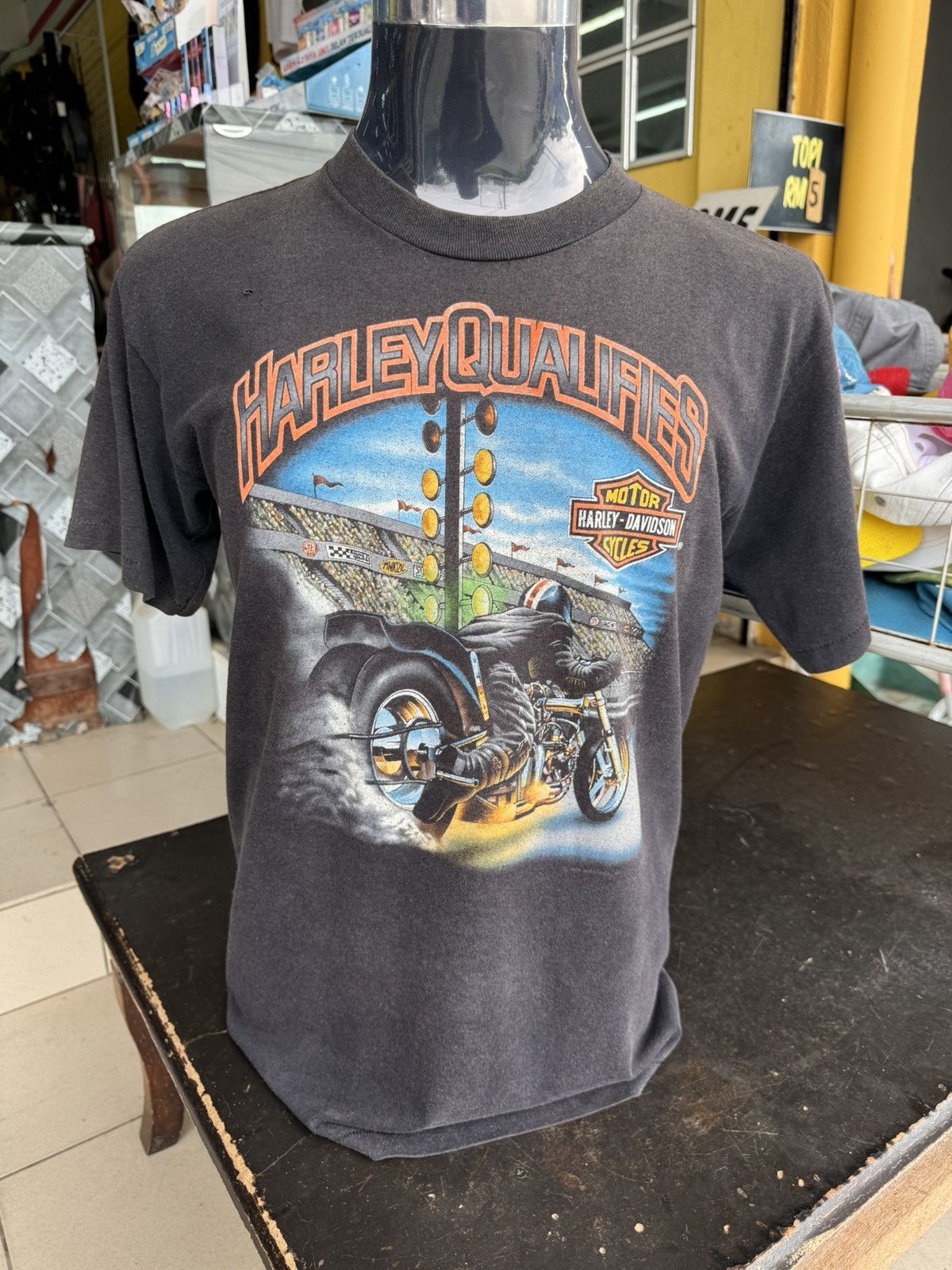 Harley Davidson × Vintage Harley Davidson 3D Emblem 1990 Vintage Tshirt Size US L / EU 52-54 / 3 - 2 Thumbnail