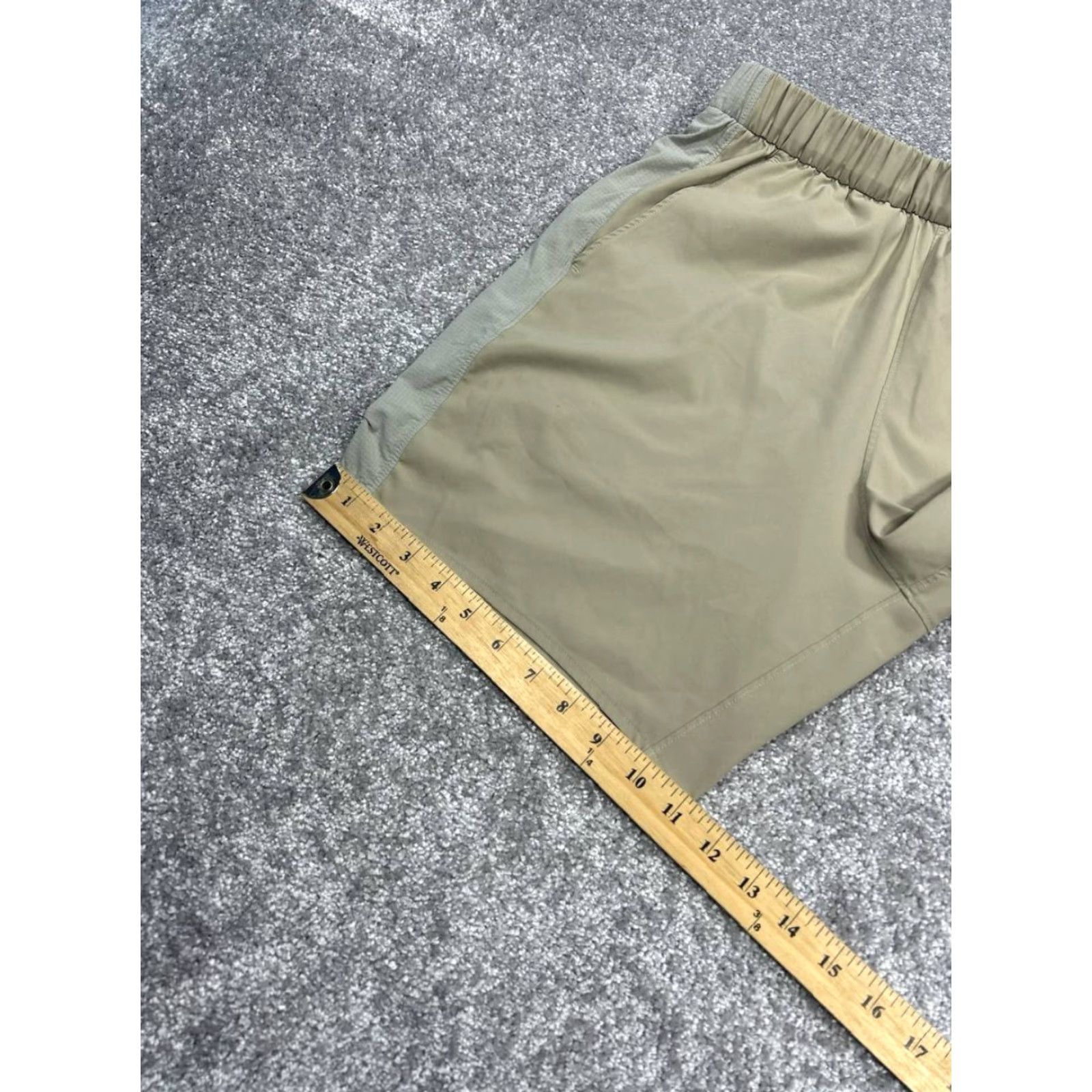Outdoor Voices Outdoor Voices Shorts Womens M Beige Athletic Built In Liner Running Gym | Solid Nylon Polyester Spandex, Cross Training, 90s? Size 32" / US 10 / IT 46 - 7 Thumbnail