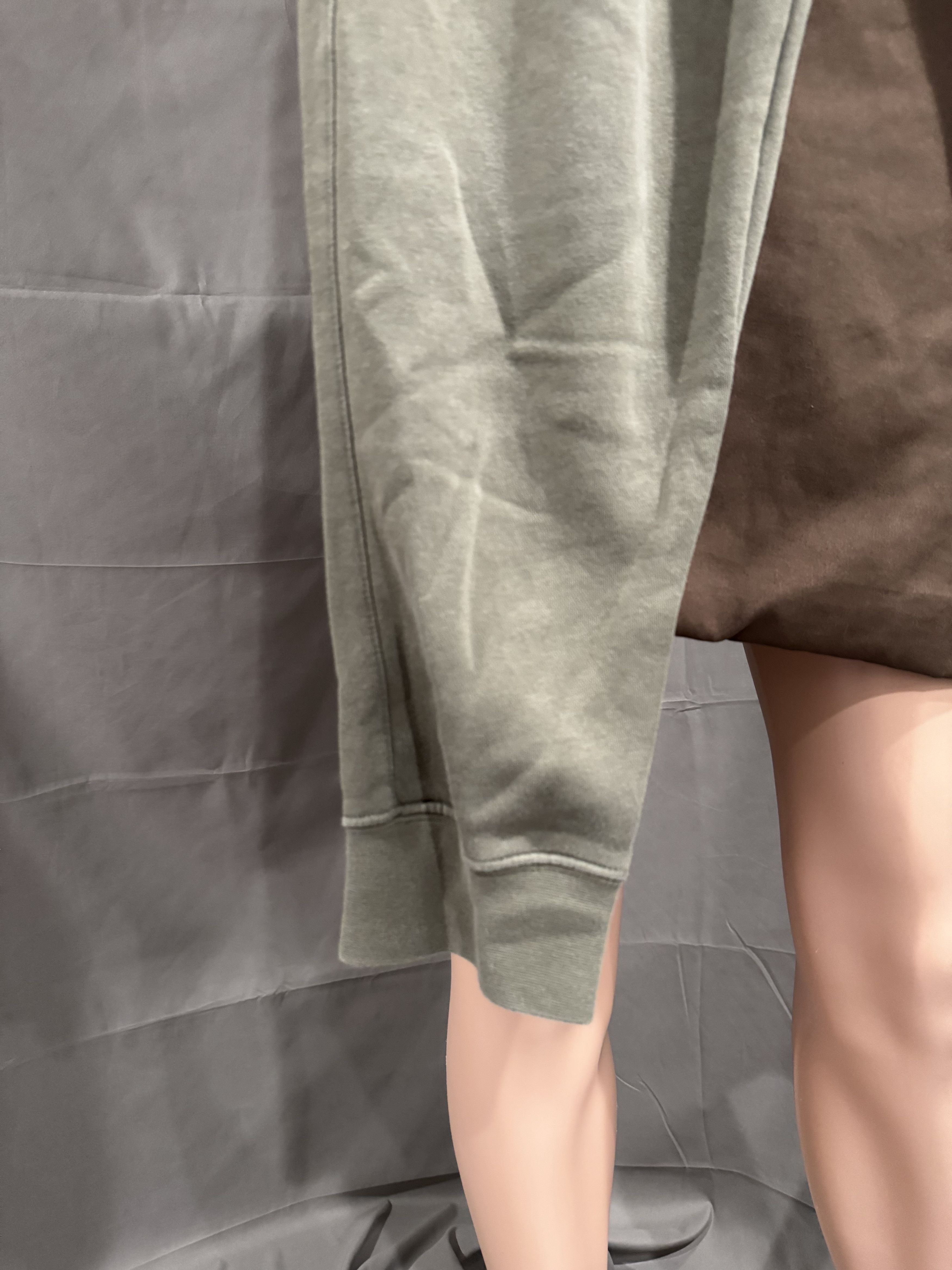 Nike Nike Fleece Jogger Sweatpant Olive Green Size Medium Size US 32 / EU 48 - 2 Thumbnail