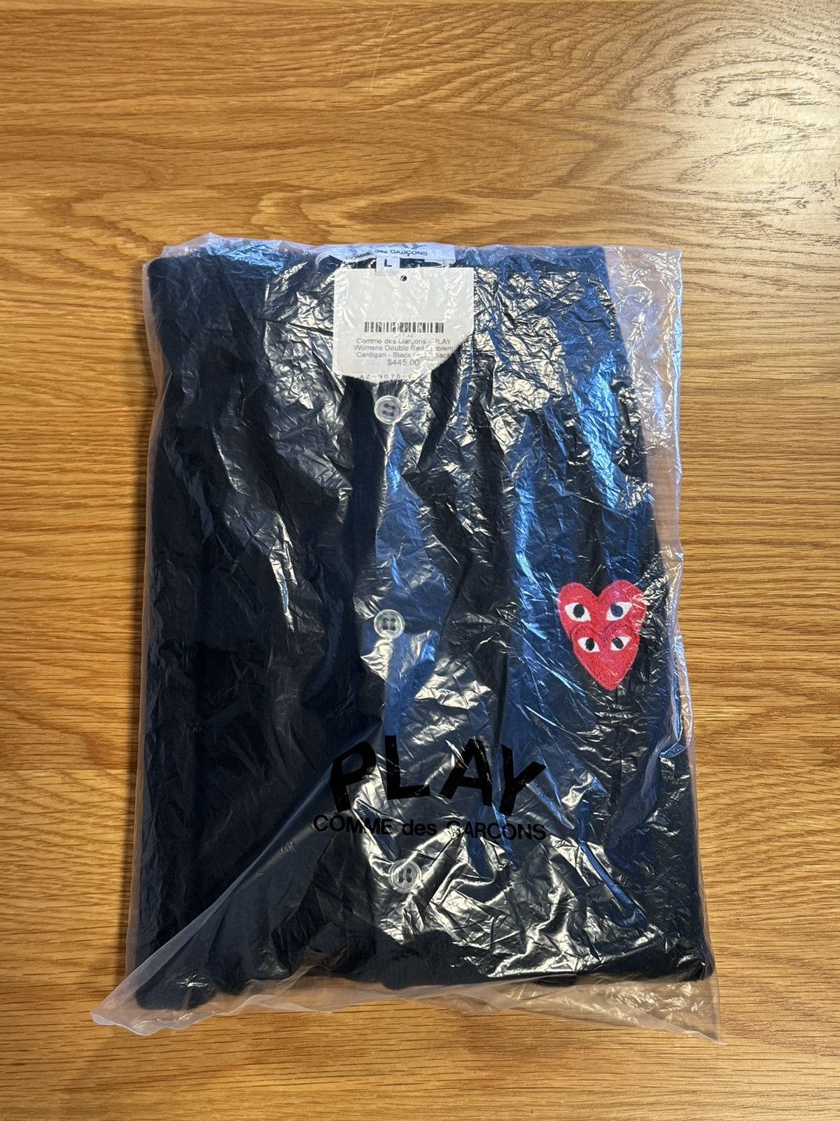 Comme des Garcons PLAY Comme Des Garćons Play overlapping heart wool cardigan Size L / US 10 / IT 46 - 11 Thumbnail