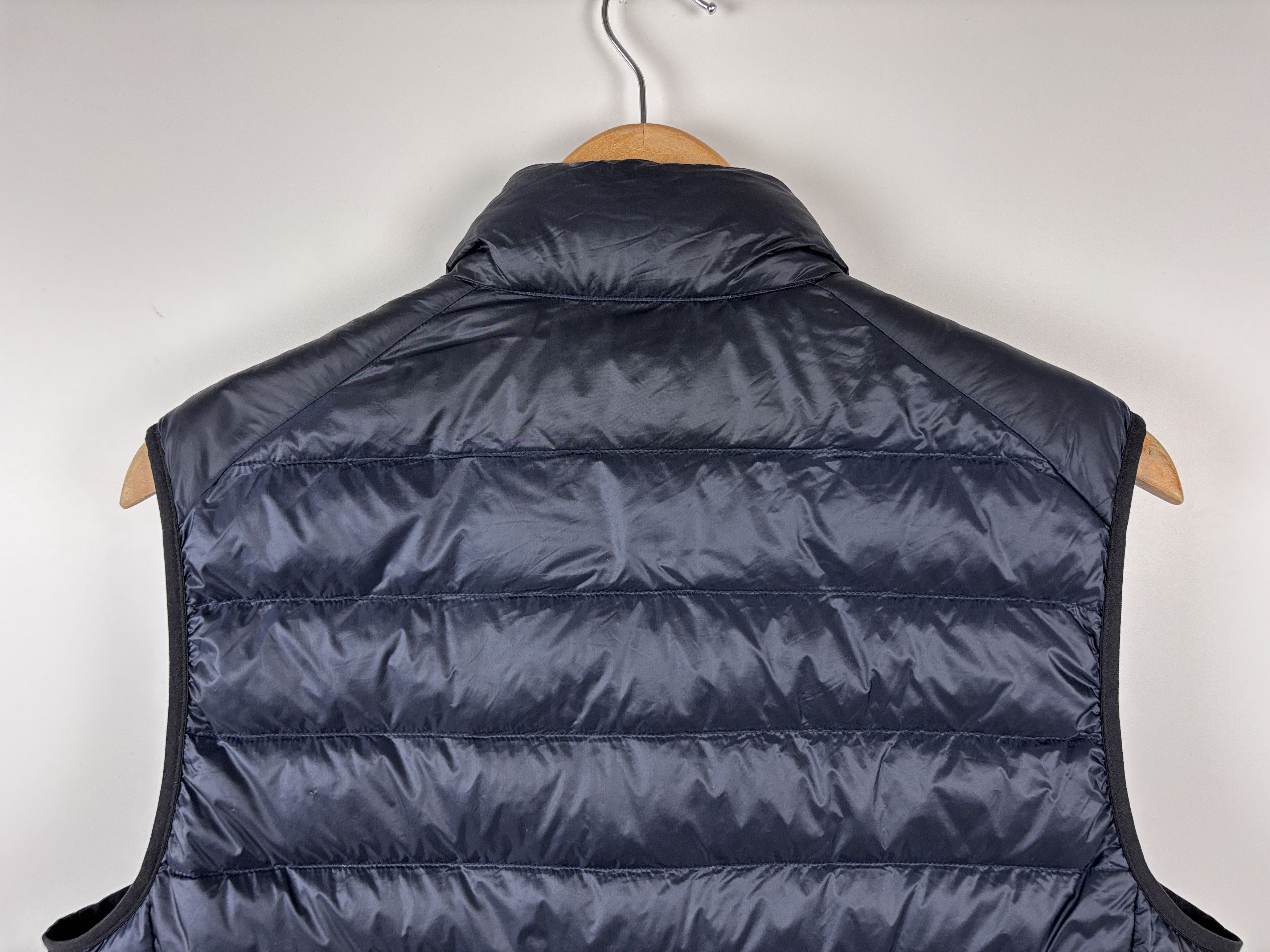 Uniqlo Mens Uniqlo Ultra Light Down Puffer Vest Navy Blue Size L Size US L / EU 52-54 / 3 - 5 Thumbnail