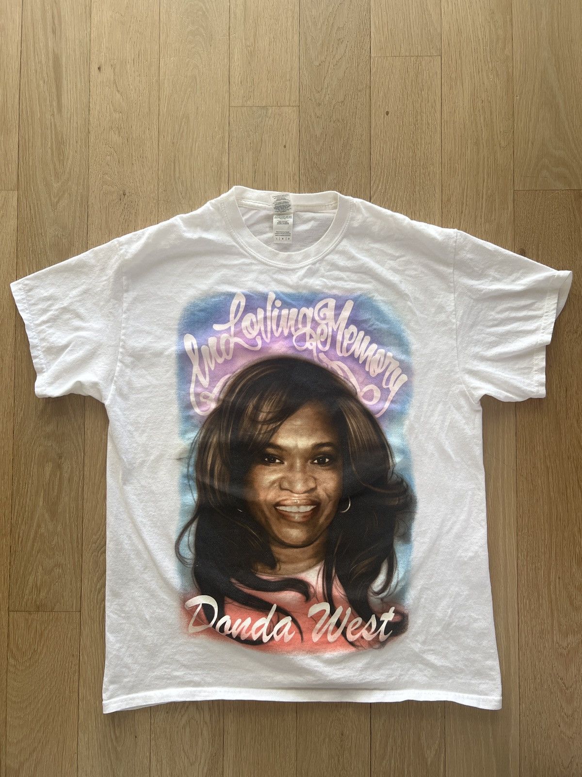 Kanye West In loving memory Donda West and Robert Kardashian Size US L / EU 52-54 / 3 - 1 Thumbnail