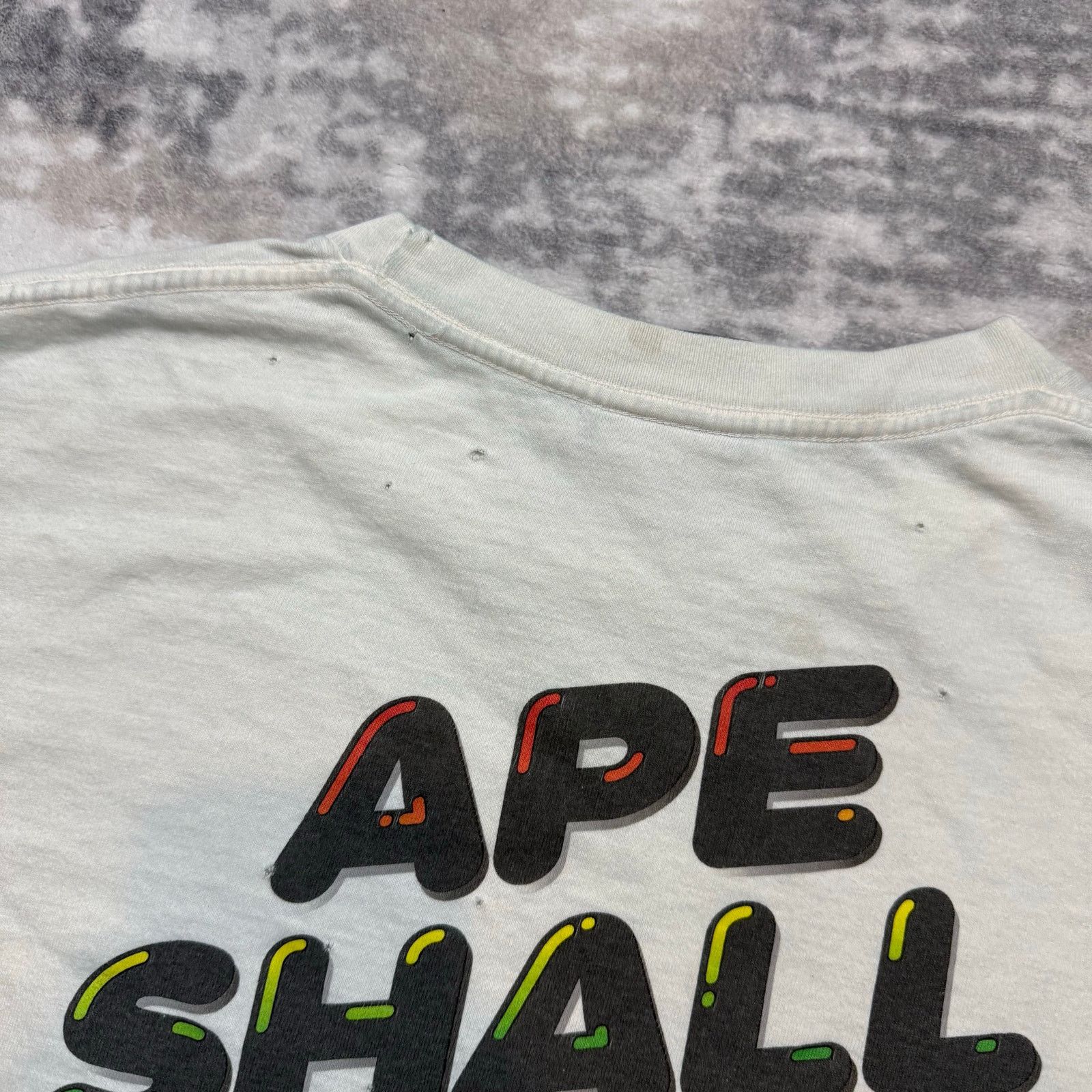 Bape × Nigo Authentic Bape 2000's Bubble Logo Tee L Size US L / EU 52-54 / 3 - 8 Thumbnail