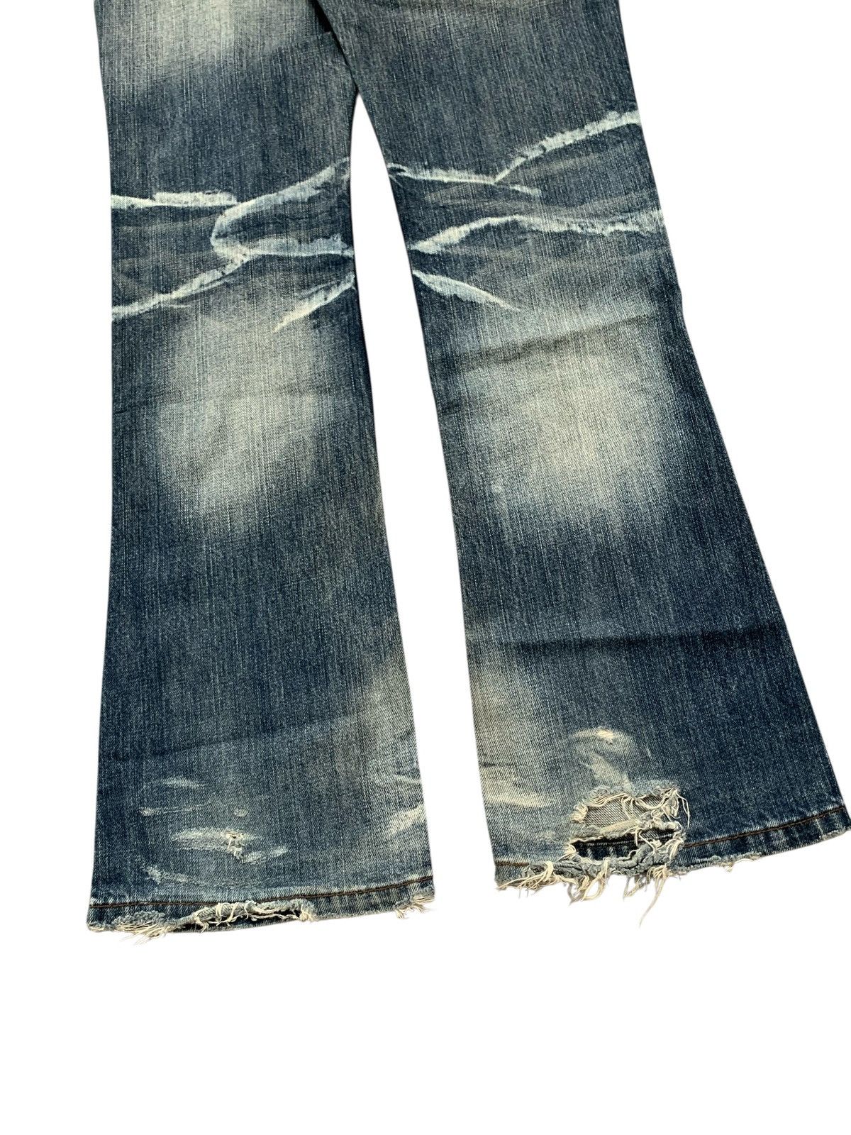 HIDEAWAYS Y2k Hideways japanese distressed seditionaries bootcut Size US 31 - 7 Thumbnail
