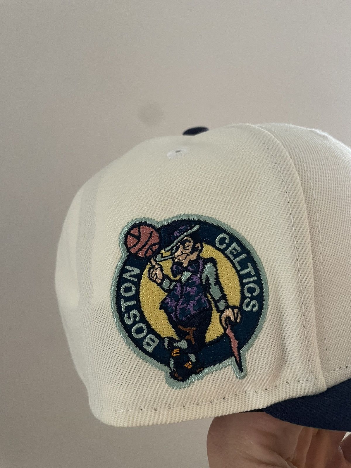 New Era Myfitteds Boston Celtics cascading shamrock size 7 1/8 Size ONE SIZE - 3 Thumbnail