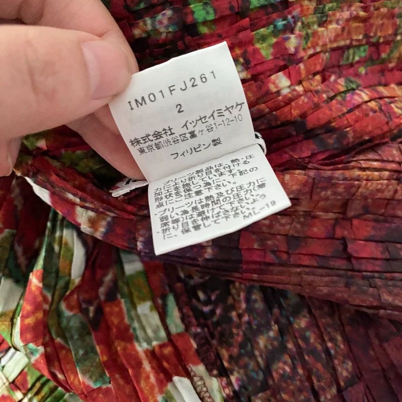 Issey Miyake Issey Miyake Ethnic oil painting pleated long-sleeved Size M / US 6-8 / IT 42-44 - 7 Thumbnail