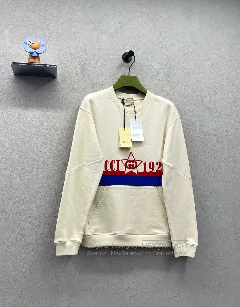 Gucci Gucci Size10 Letter star logo printed apricot-coloured swea Size M / US 6-8 / IT 42-44 - 2 Thumbnail