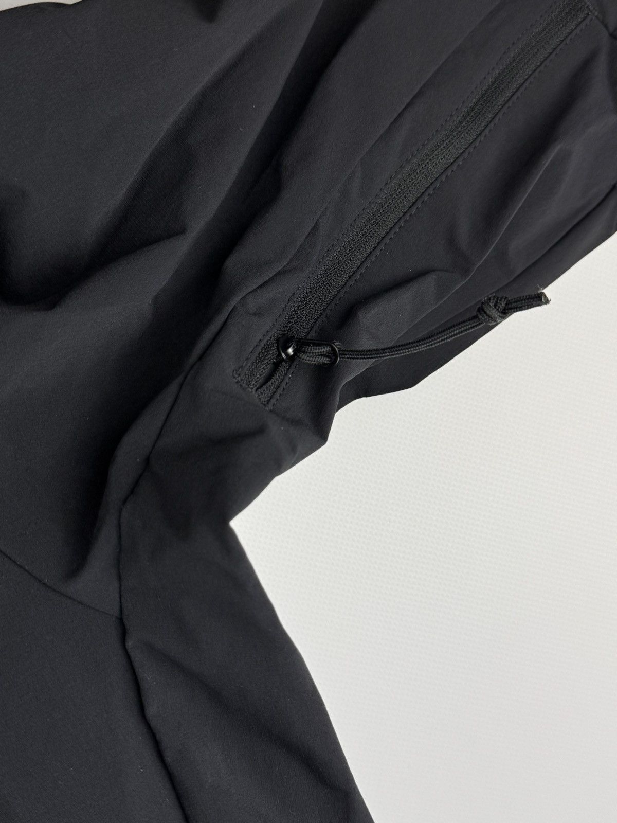 Haglofs Haglofs Recco Soft Shell Waterproof Jacket Black Size US XL / EU 56 / 4 - 6 Thumbnail