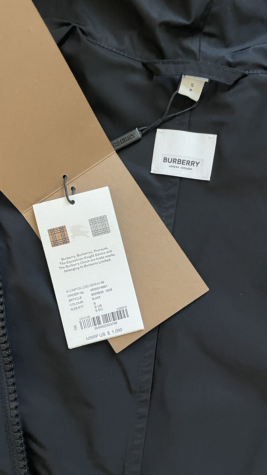 Burberry BURBERRY Compton Windbreaker Logo Zip-Up Jacket/Hoodie Size US S / EU 44-46 / 1 - 4 Thumbnail