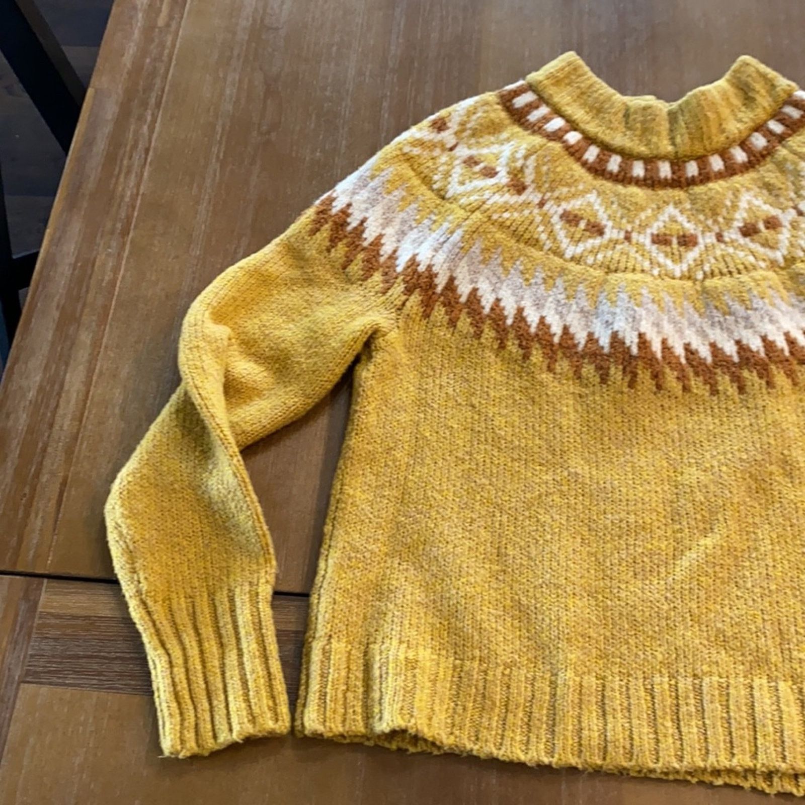 American Eagle Outfitters American Eagle mock neck fair isle mustard plush sweater Size S / US 4 / IT 40 - 4 Thumbnail