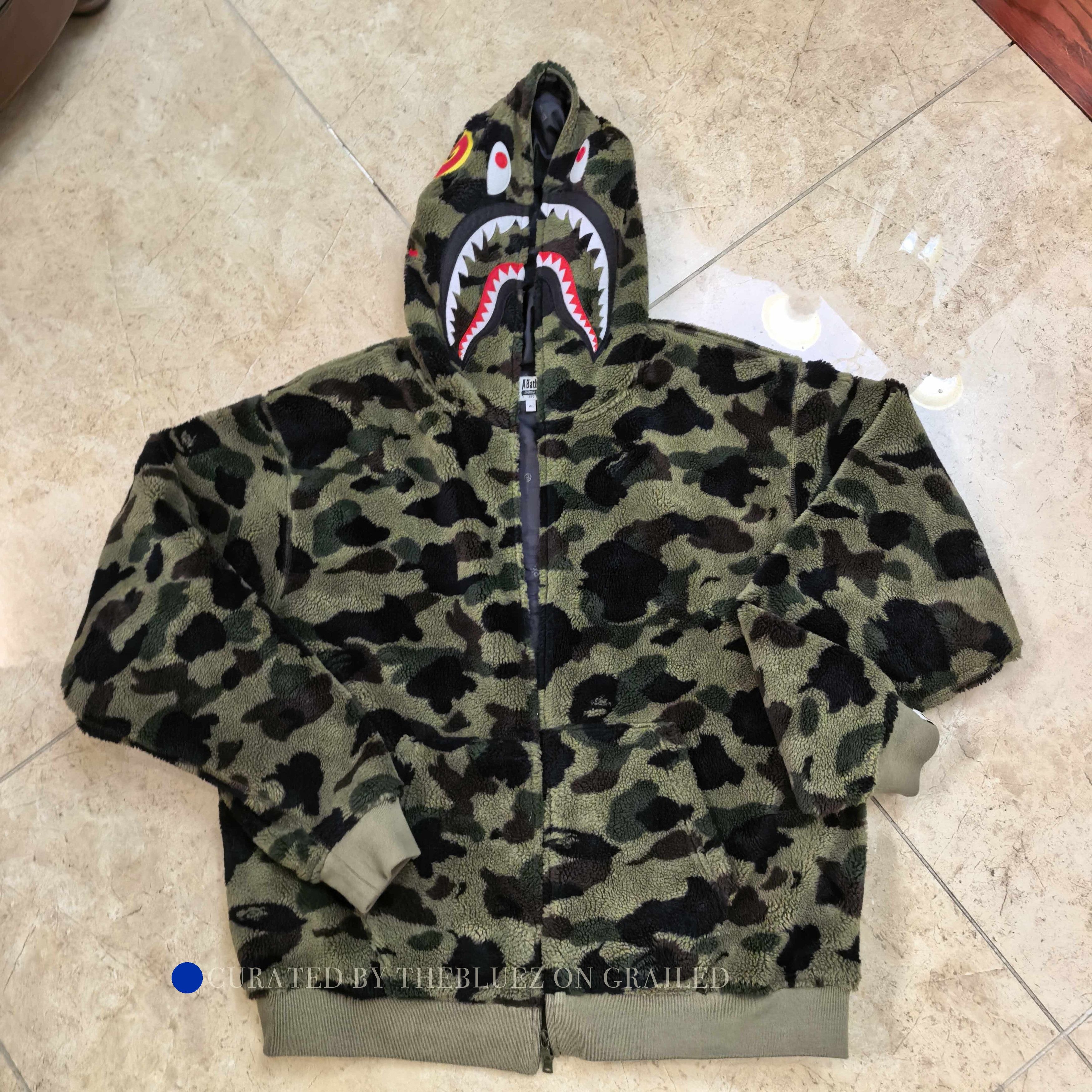Bape Green Camo Shark Mouth Zip-Up Hoodie XL Size US XL / EU 56 / 4 - 1 Preview