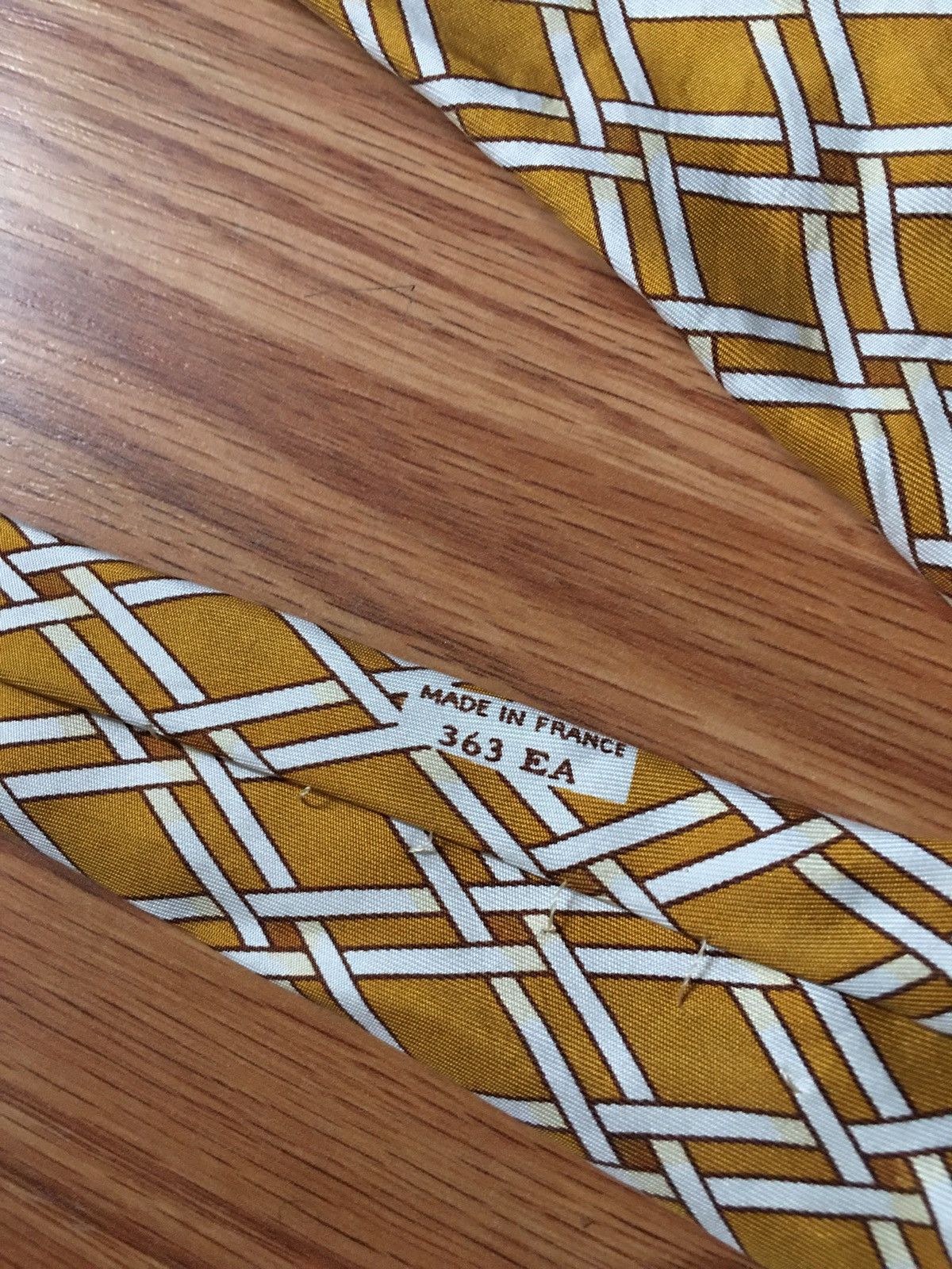 Hermes HERMES Paris Vintage Rhombus Pattern 363 EA Silk Mens Tie Size ONE SIZE - 7 Thumbnail