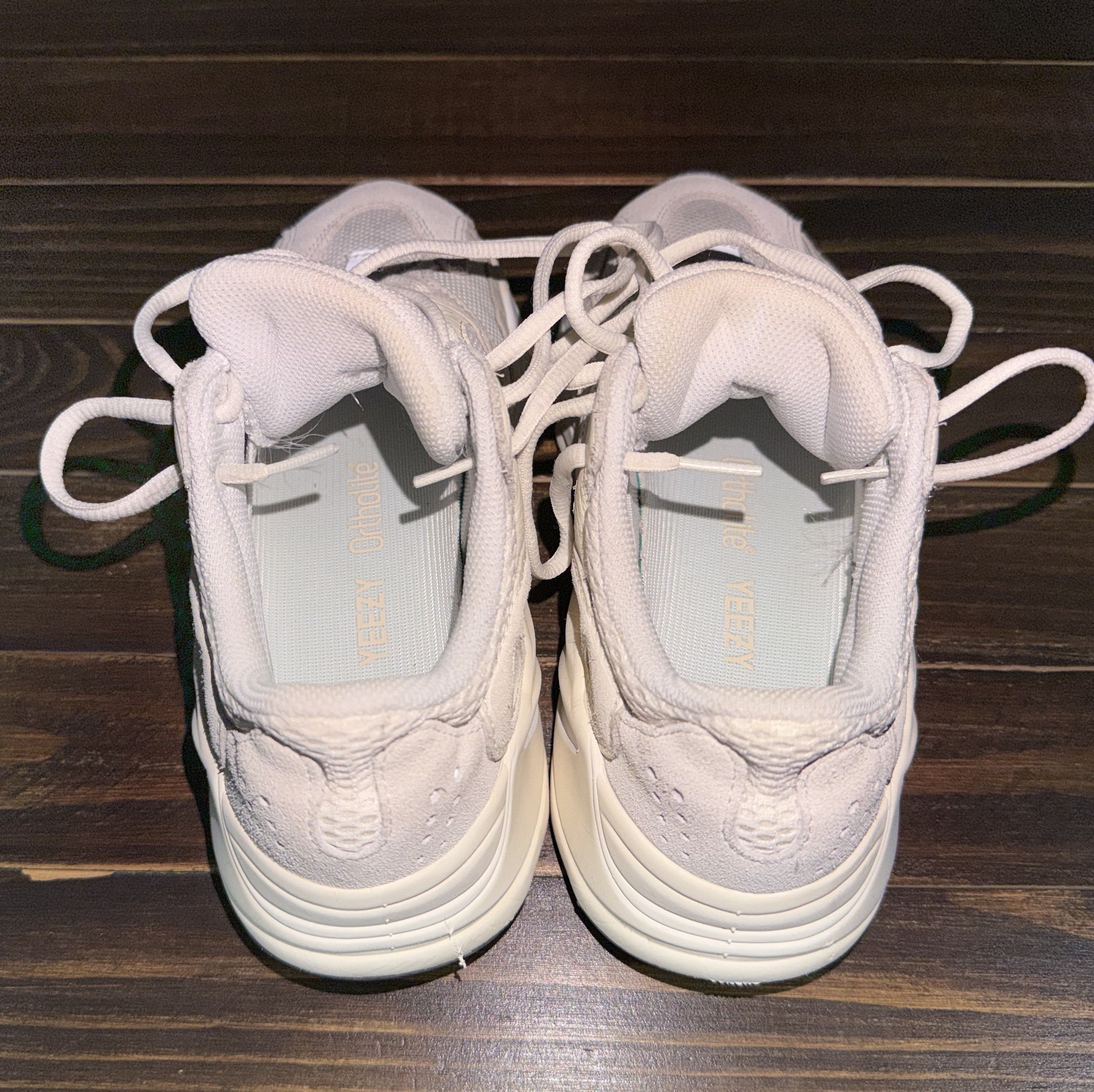 Adidas ADIDAS Yeezy Boost 700 "Analog" Men's/Kids Sneakers Size US 5 / EU 37 - 23 Thumbnail