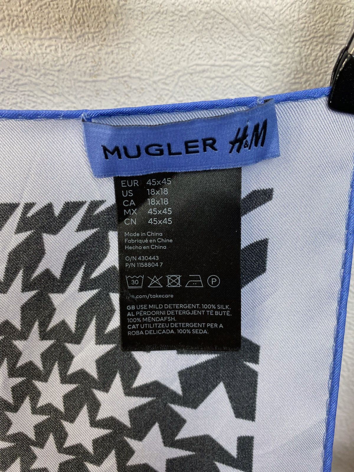 Mugler H&M x Mugler Swirling-star Silk Scarf Size ONE SIZE - 13 Thumbnail