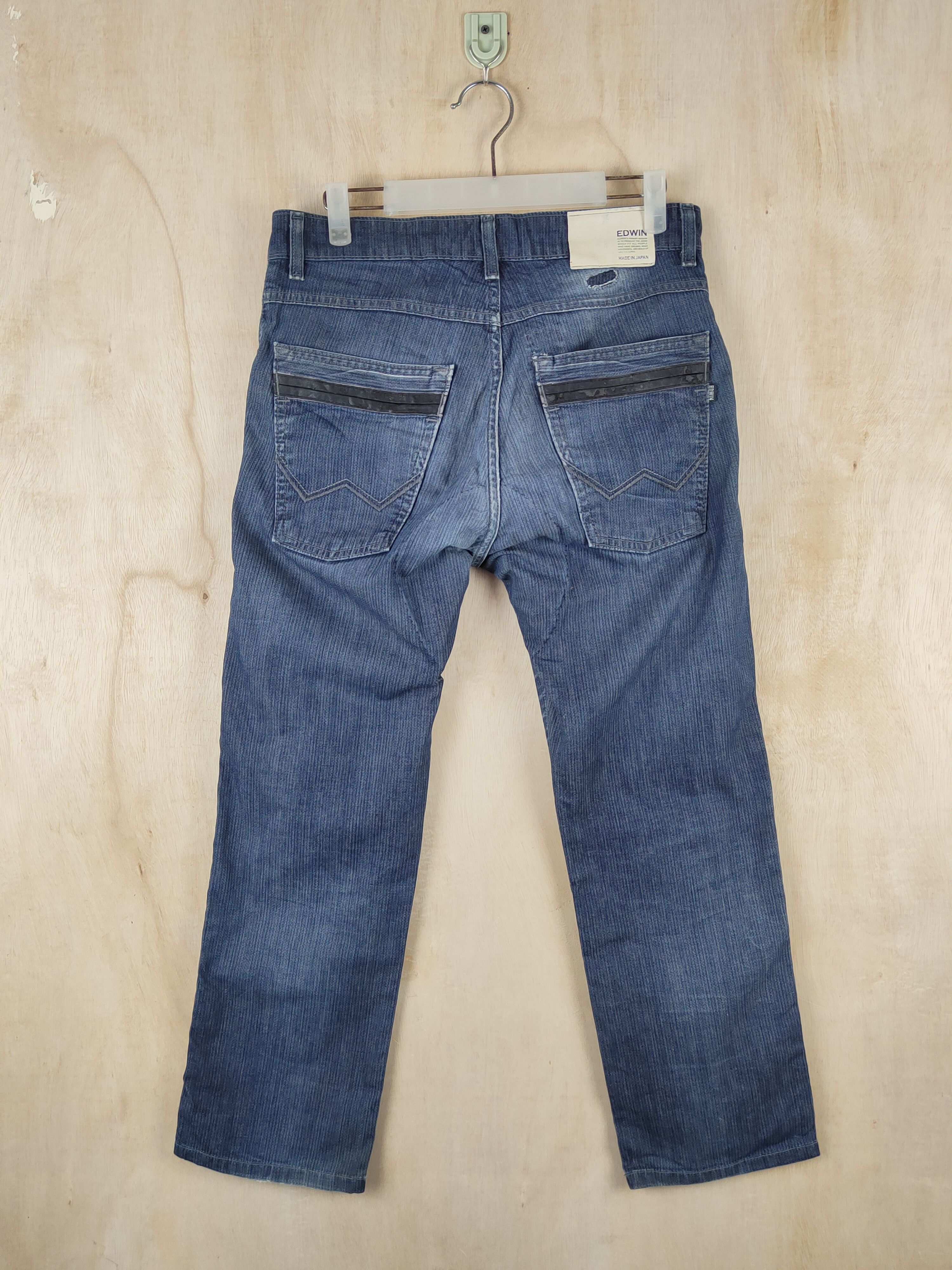 Edwin Edwin Dark Blue Faded Distressed Ripped Jeans #S2475 Size US 31 - 7 Thumbnail