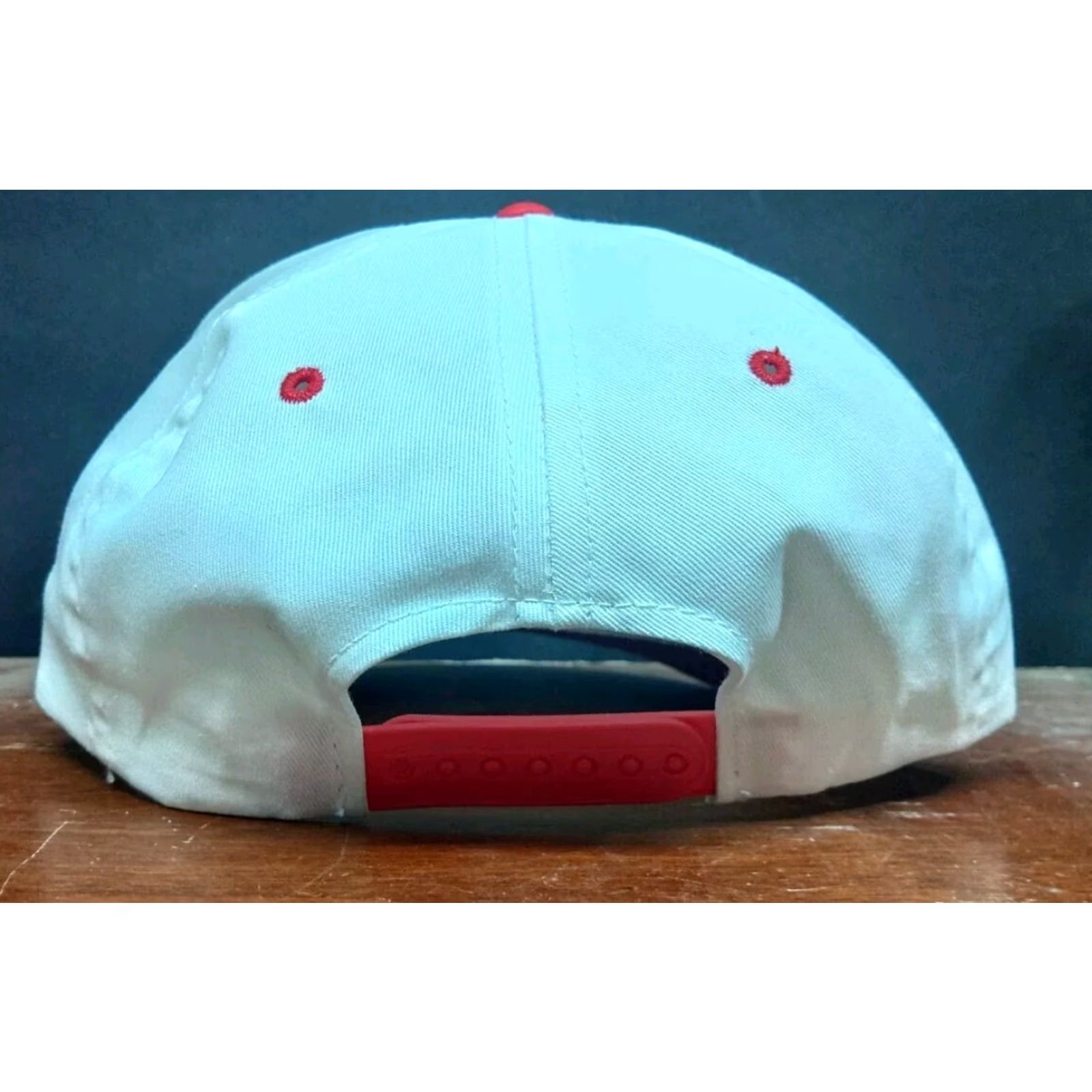Vintage VINTAGE 80s Carolina's Rigging White Red Snapback Hat Men One Size White Cotton Foam Canvas Adjustable Trucker Hat Fishing Theme 80s Mens Size ONE SIZE - 6 Thumbnail