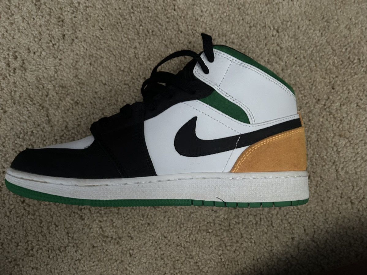 Jordan Brand Jordan 1 Mid - Oakland Size US 6.5 / EU 39-40 - 5 Thumbnail