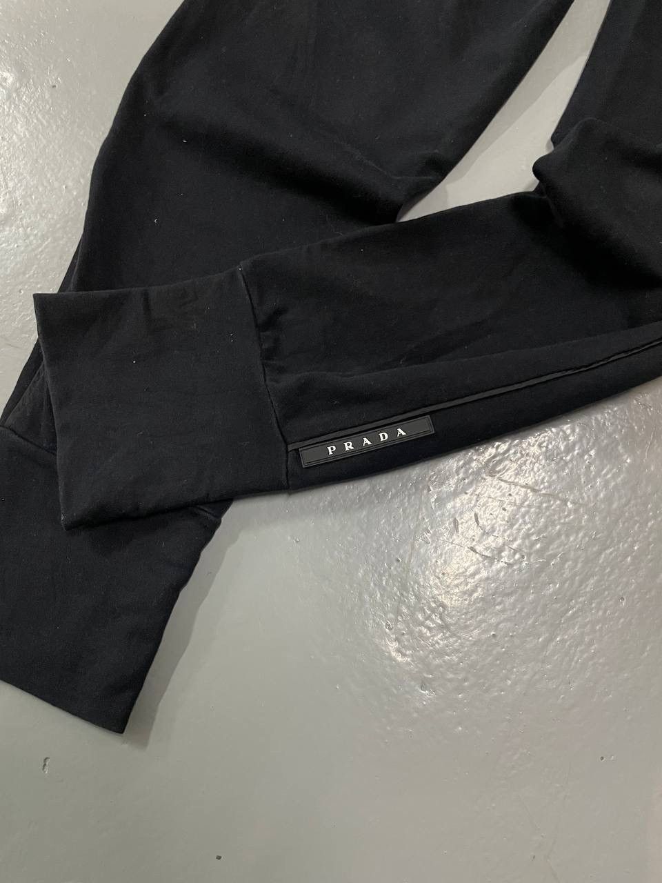 Prada PRADA JOGGER PANTS LUXURY Size 27" / US 4 / IT 40 - 3 Thumbnail