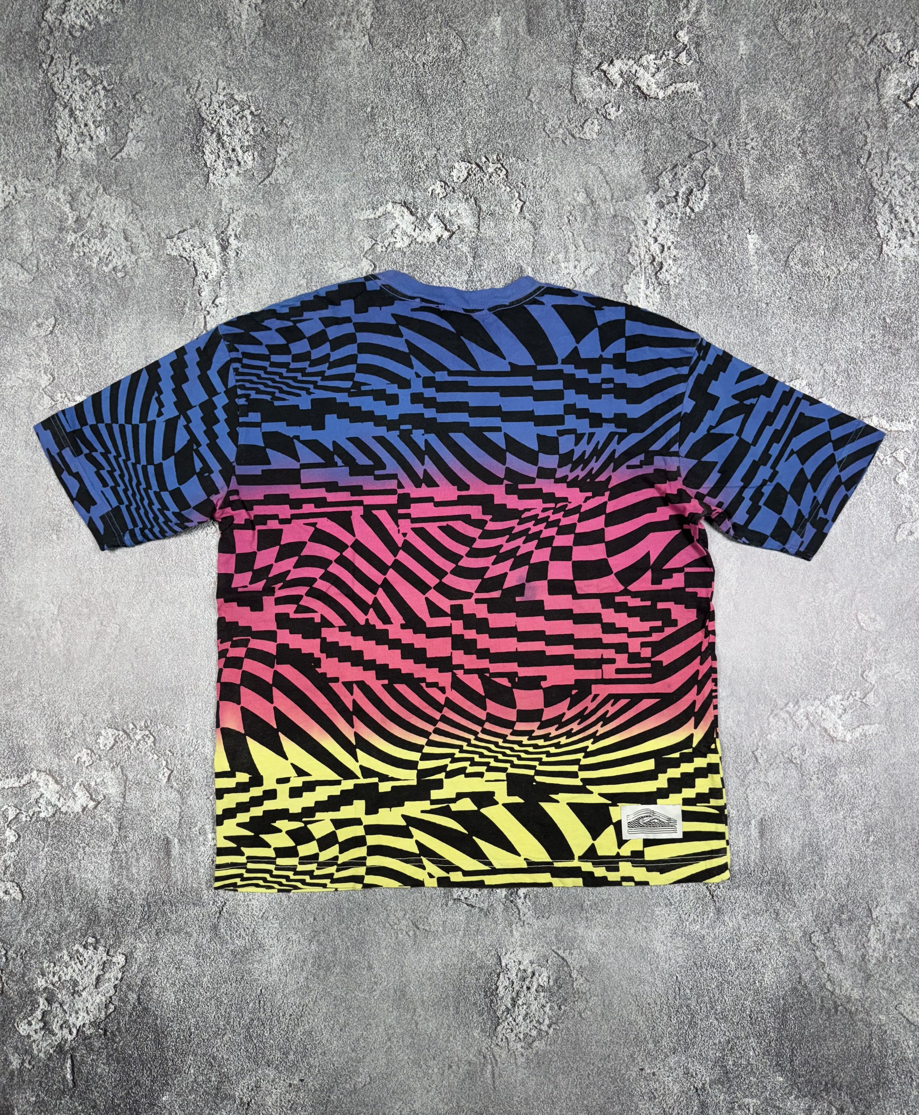 Quiksilver Quiksilver Multi Surfing T-Shirt Tee Y2K 2000s Size XL Retro Size US XL / EU 56 / 4 - 3 Thumbnail