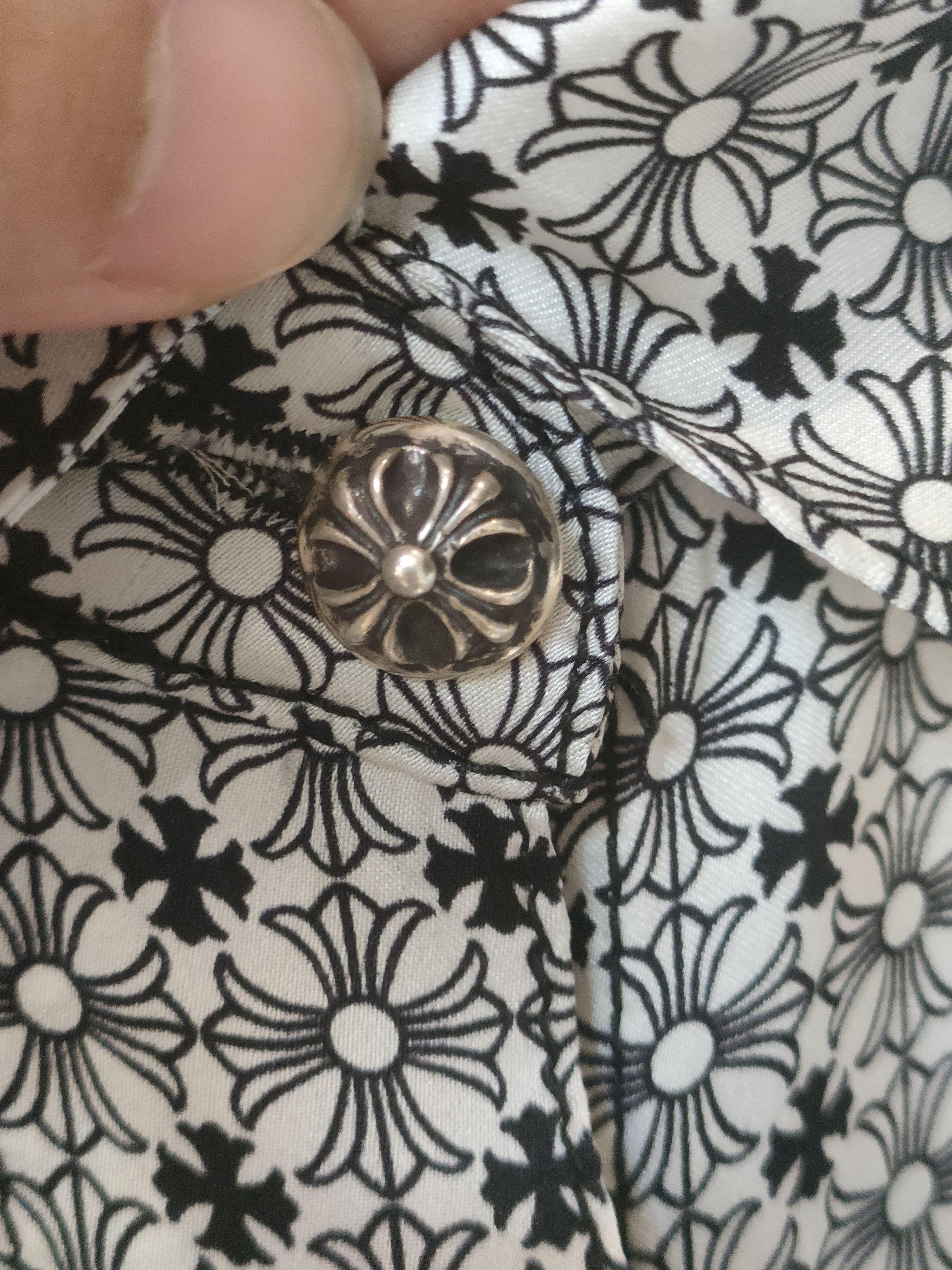 Chrome Hearts Chrome Hearts Tonal Monogram Silk Cropped Shirt Size S / US 4 / IT 40 - 6 Thumbnail