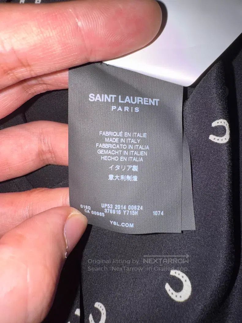 Saint Laurent Paris Saint Laurent Paris Size 37 Horseshoe Silk Shirt i Size US XS / EU 42 / 0 - 5 Thumbnail
