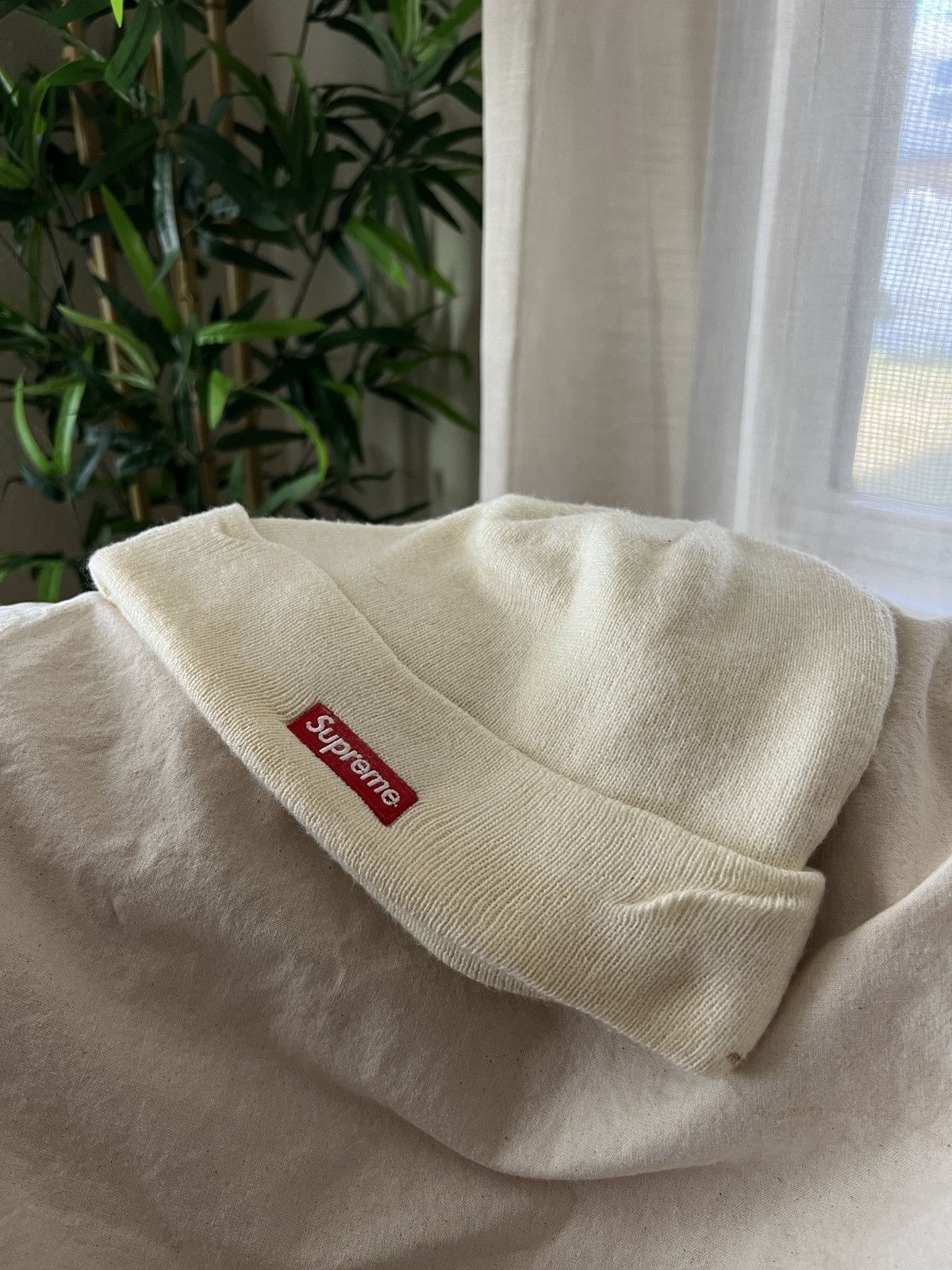 New Era × Supreme Supreme New Era HQ Beanie Size ONE SIZE - 1 Thumbnail