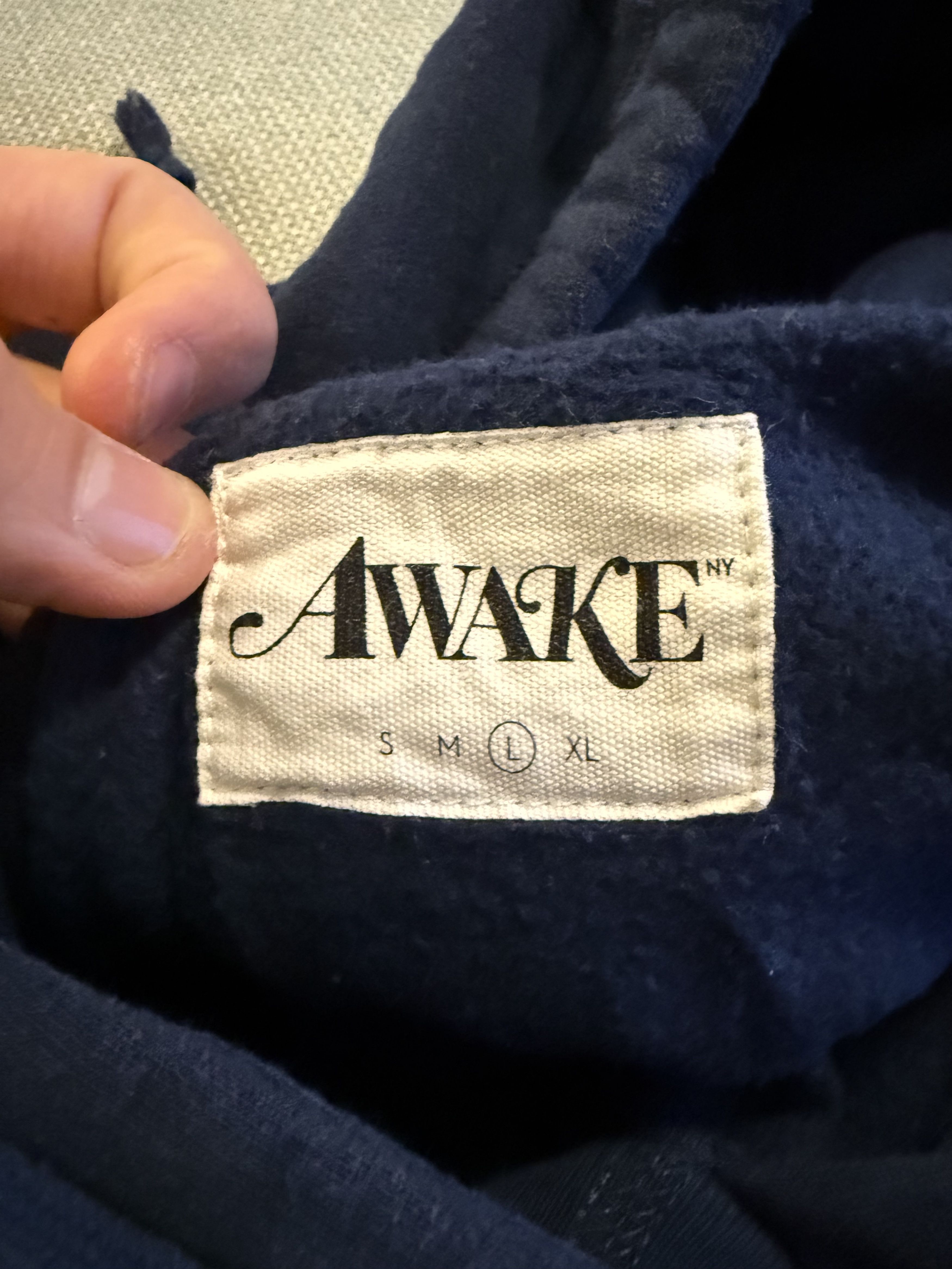 Awake NY *MSG TO OFFER* AWAKE LOGO HOODIE USED Size US L / EU 52-54 / 3 - 4 Thumbnail