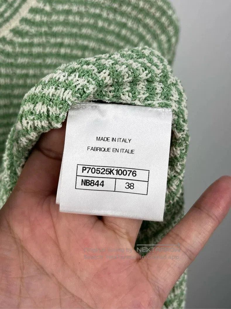 Chanel Chanel Green Single-Breasted Knit Dress. Size US M / EU 48-50 / 2 - 5 Thumbnail
