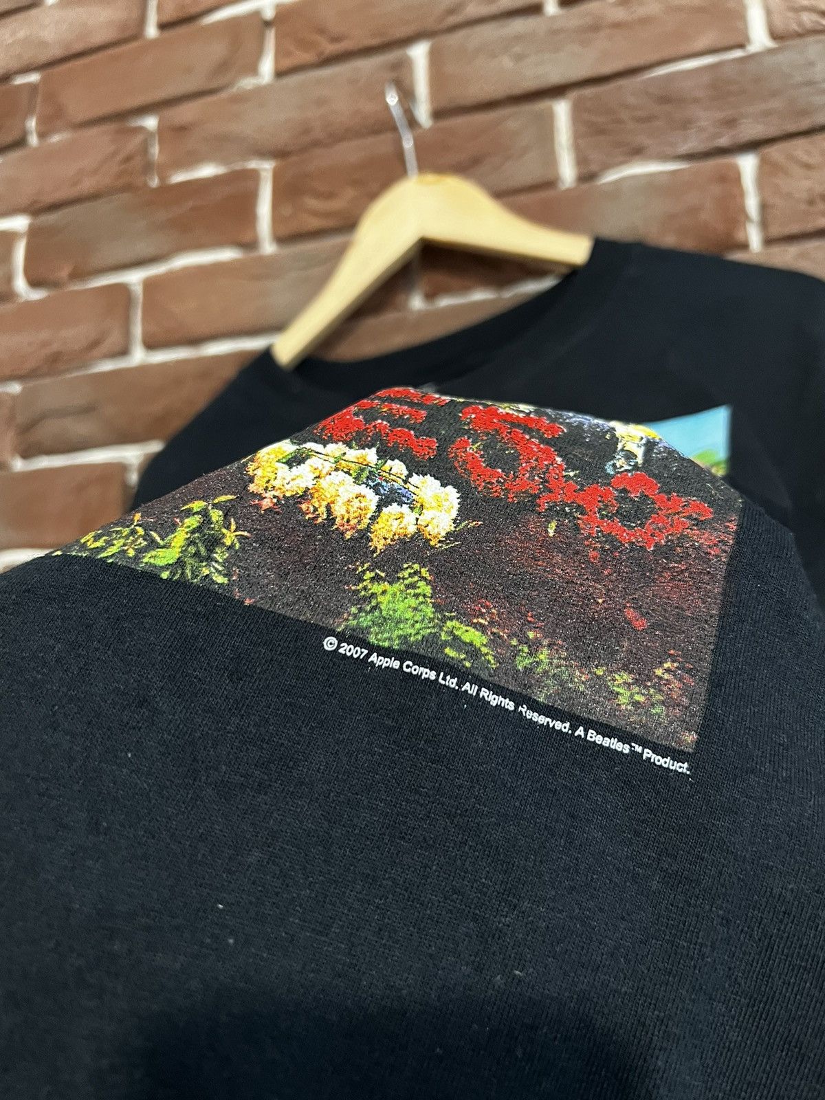 Band Tees 00s Vintage The Beatles Sgt. Peppers Lonely Hearts Band Tee Size US XL / EU 56 / 4 - 3 Thumbnail