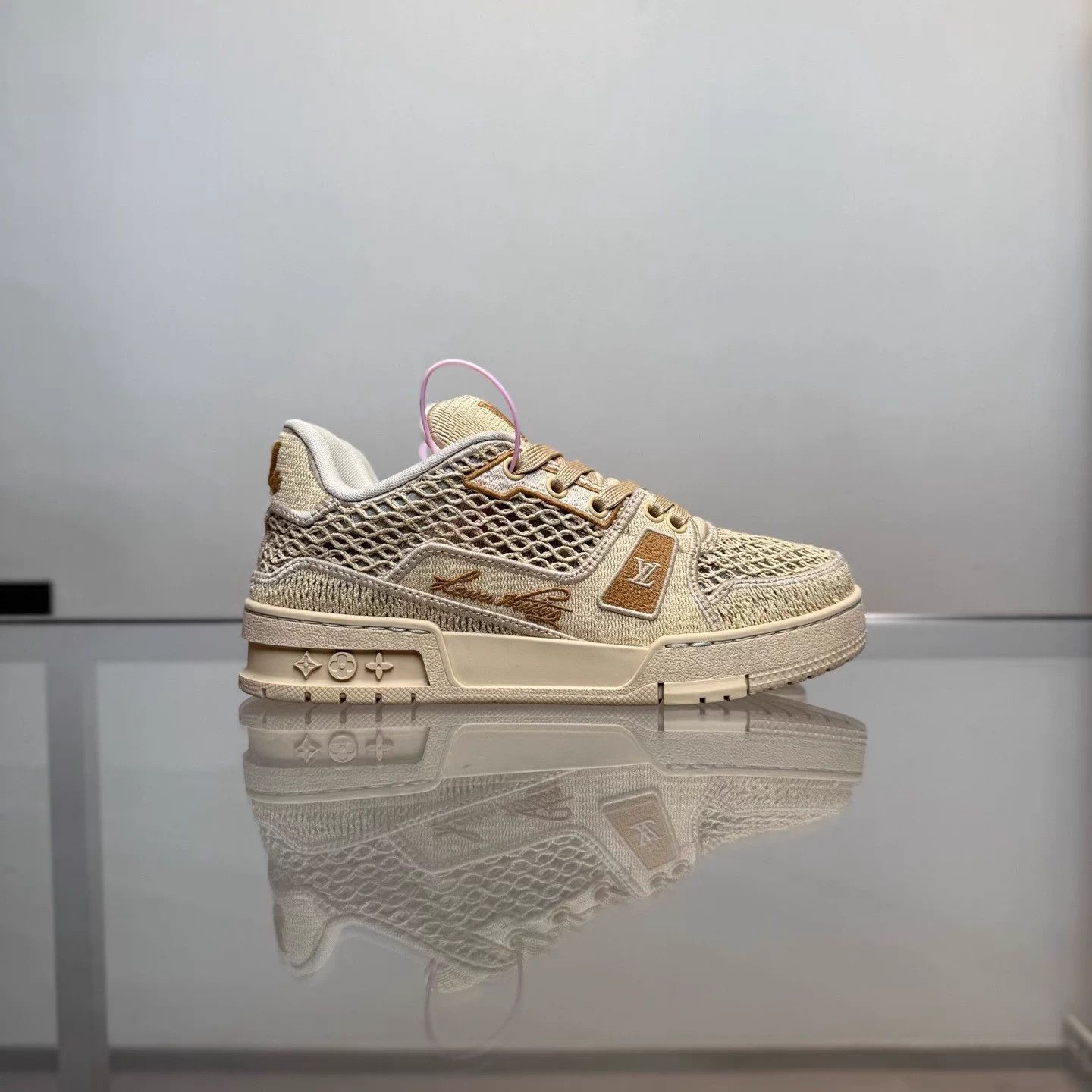 Louis Vuitton LV TRAINER Raffia Woven Beige UK3 37 99 Size US 6 / IT 36 - 2 Thumbnail