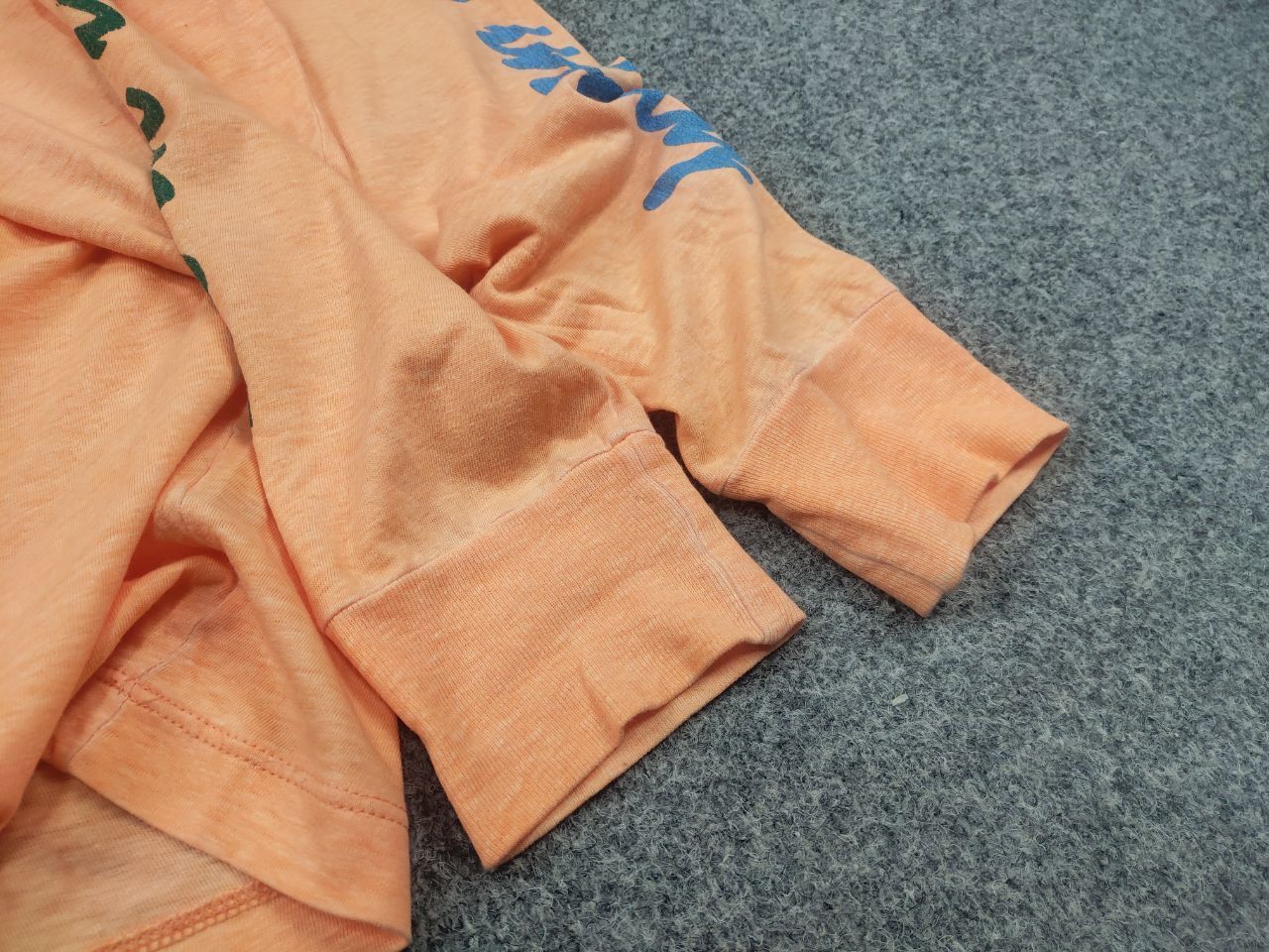 Dsquared2 Dsquared2 Design Peach Longsleeve Spellout Logo T-shirt Size US S / EU 44-46 / 1 - 9 Thumbnail