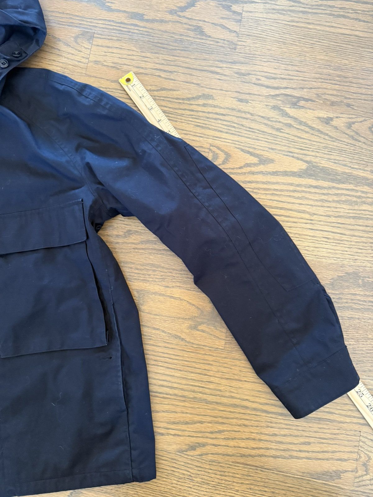 Lemaire × Uniqlo Uniqlo x Lemaire rain jacket (pre uniqlo u) Size US M / EU 48-50 / 2 - 8 Thumbnail