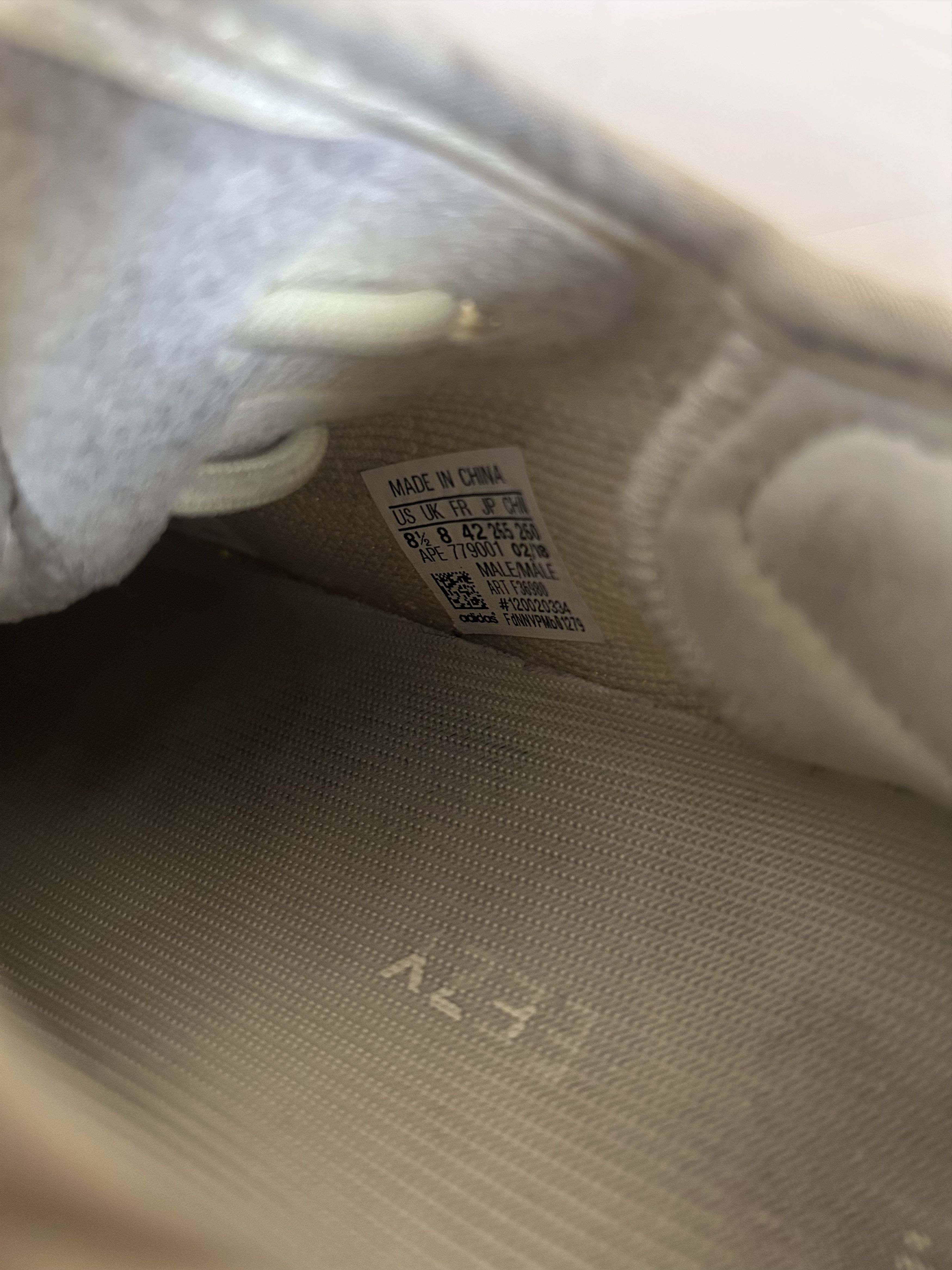 Yeezy Adidas Yeezy Boost 350 V2 Butter Size US 8.5 / EU 41-42 - 5 Thumbnail