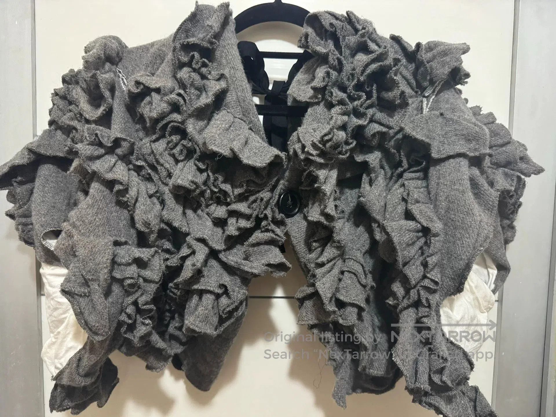 Tricot Comme des Garcons Gray Ruffled Wool. Size XS / US 0-2 / IT 36-38 - 4 Thumbnail