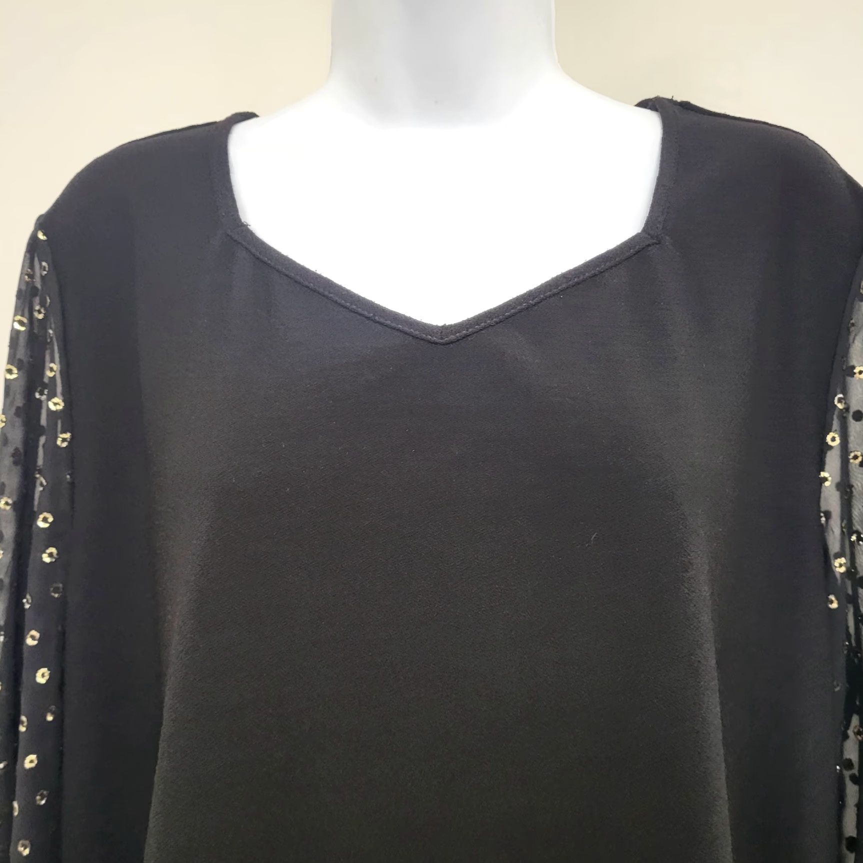 Vintage LOVE SCARLETT Blouse Women's XL Black Smocked Swiss Gold Dot Bell Sleeve Round Neck Pullover Size XL / US 12-14 / IT 48-50 - 5 Thumbnail