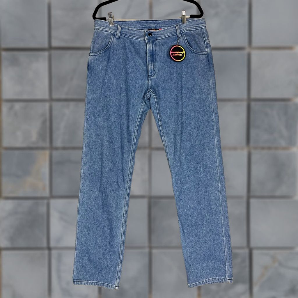Vintage Warriors Of Radness Jeans Men 36 Straight Blue NWT Mid Rise Regular Fit Denim Cotton Button Zip Inseam 33 Size US 36 / EU 52 - 1 Thumbnail