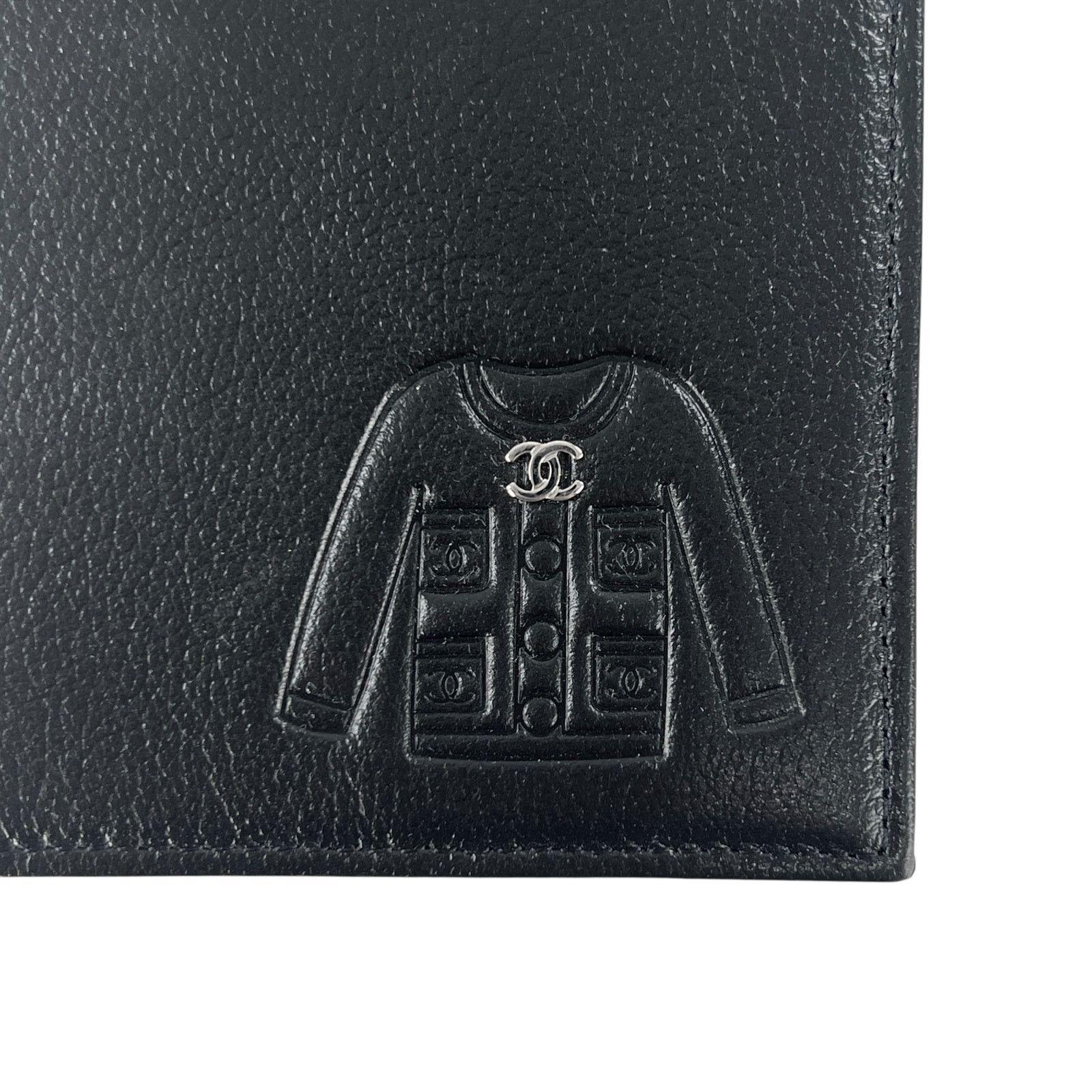 Chanel Chanel Leather Passport Holder Size ONE SIZE - 6 Thumbnail