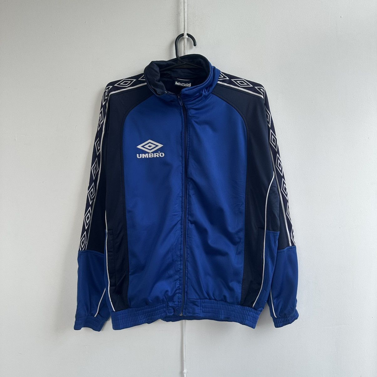 Umbro vintage UMBRO Track Jacket retro hipster 90s 80s sport Size US M / EU 48-50 / 2 - 1 Thumbnail