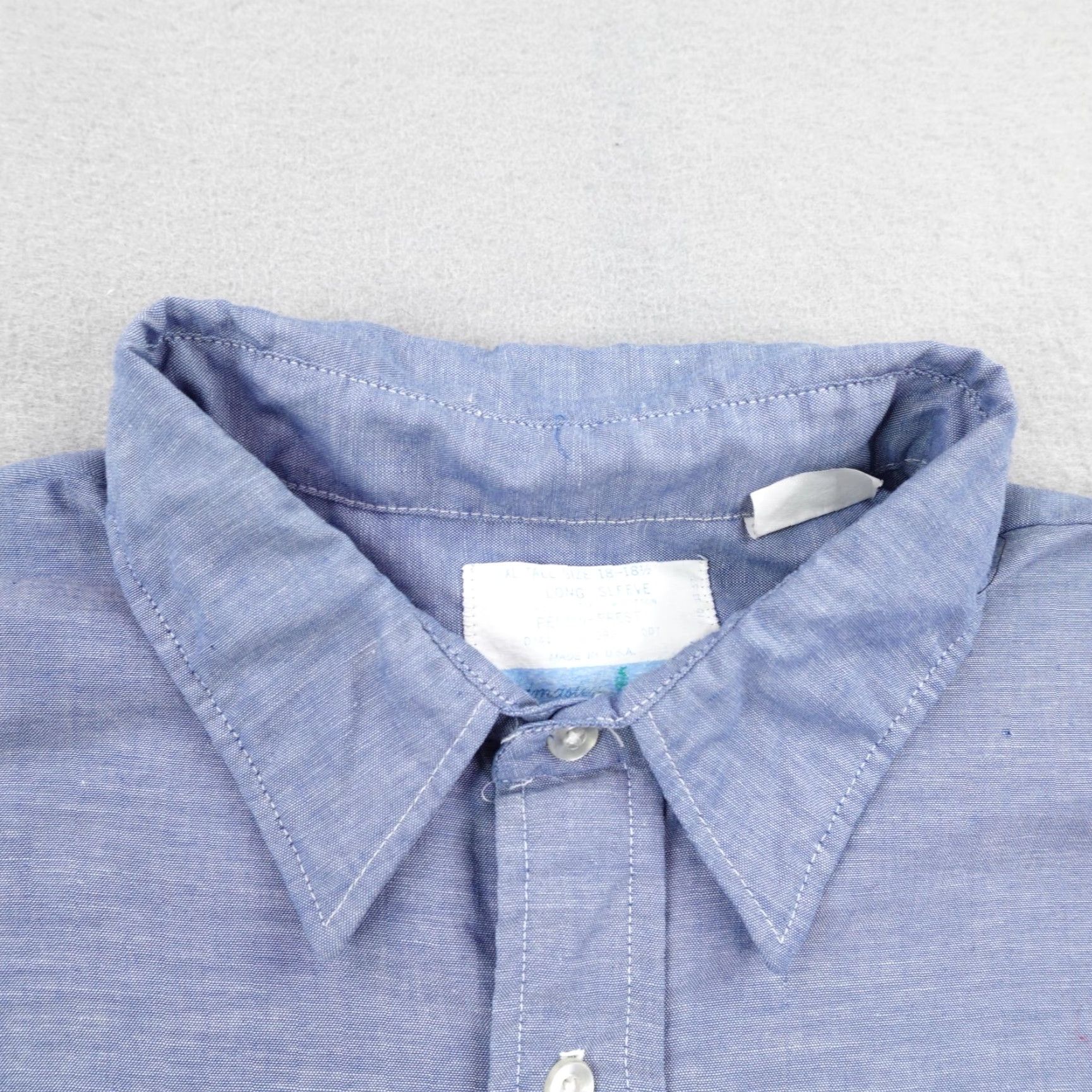 Sears VINTAGE Fieldmaster Sears Shirt Mens 2XL Tall Blue Chambray 70s Button Up Work Size US XXL / EU 58 / 5 - 2 Thumbnail
