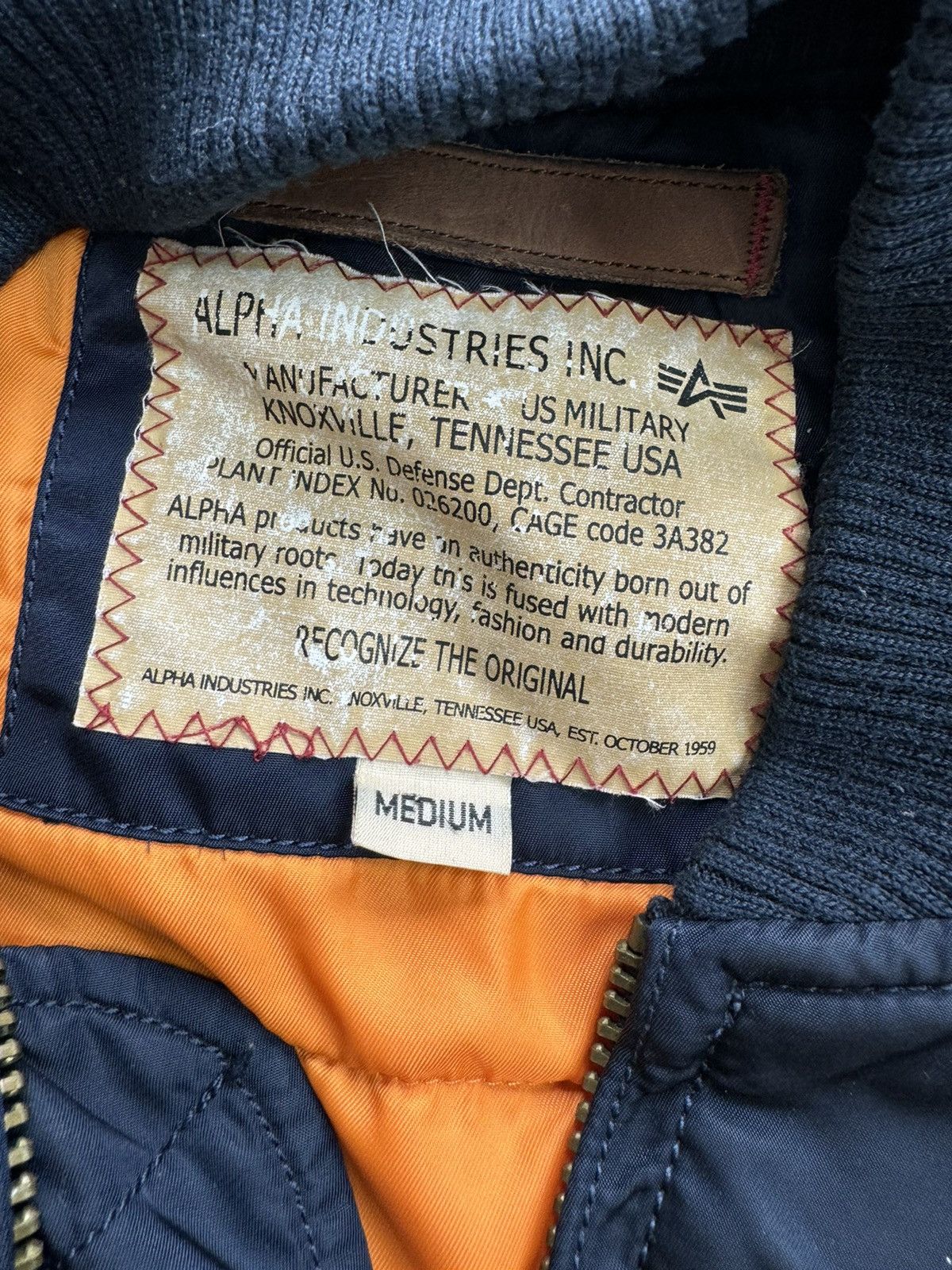 Alpha Industries Alpha Industries MA-1 Bomber Jacket Flying Size US M / EU 48-50 / 2 - 7 Thumbnail