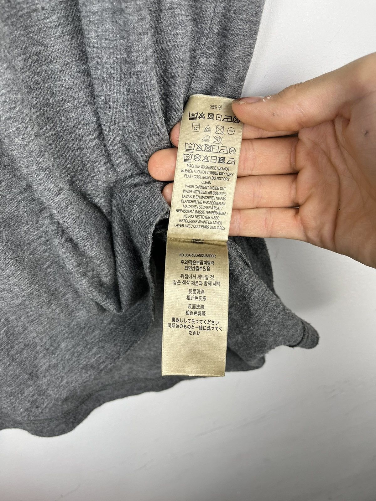 Burberry × Vintage Burberry London grey t-shirt Size US L / EU 52-54 / 3 - 7 Thumbnail